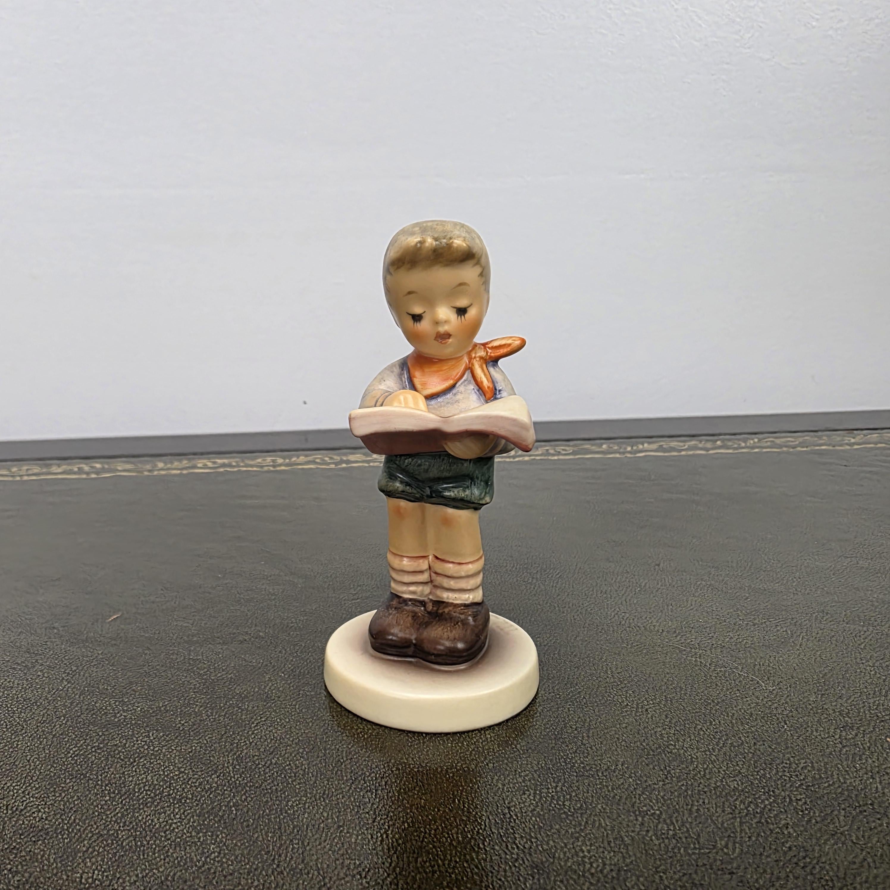 Goebel Hummel Club Reading Child Figurine 2087/B | 1999 German Porcelain Collector Display Piece