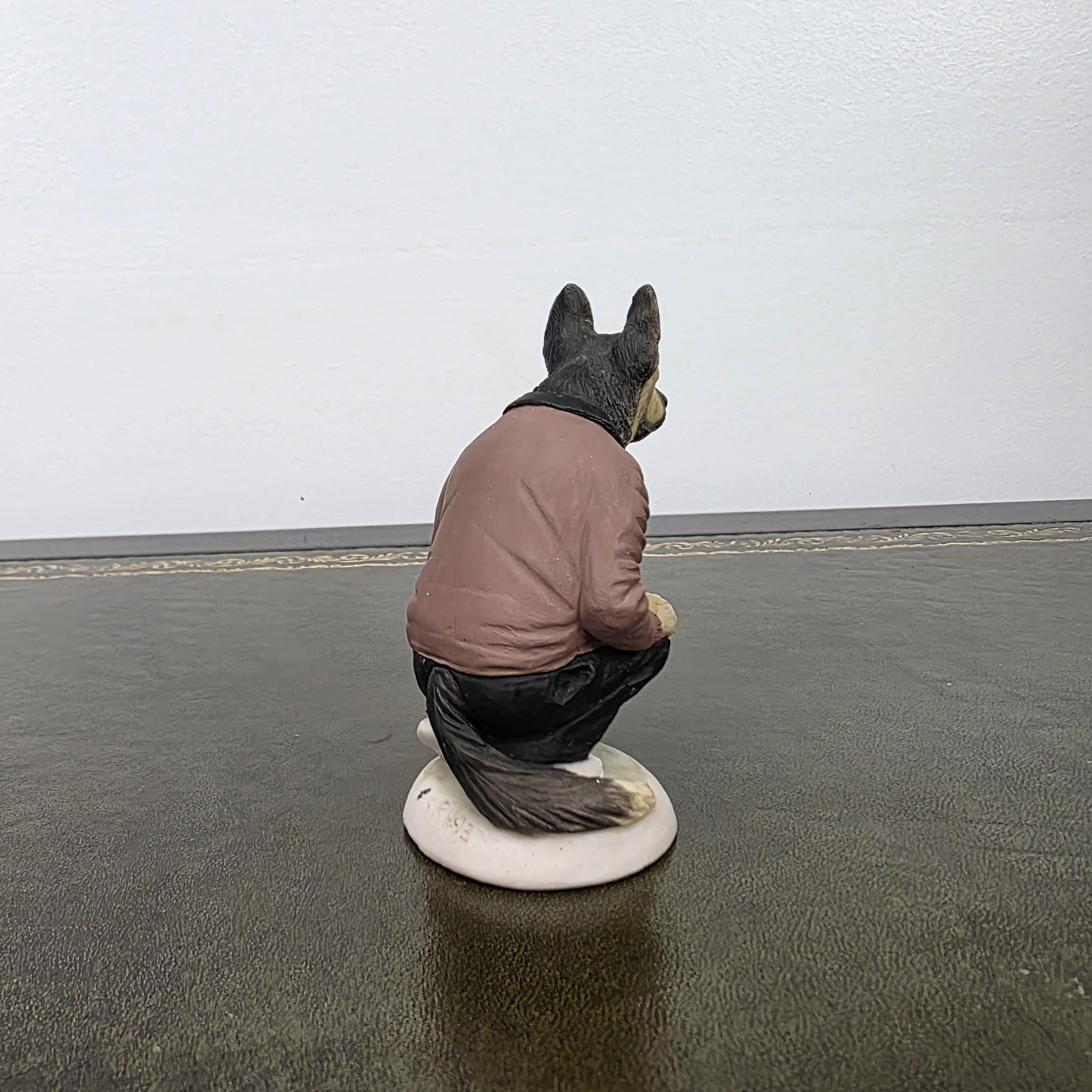 Vintage Alsatian Golfer Dog Figurine CC51 | Robert Harrop Country Companions England Collectible Resin Ornament