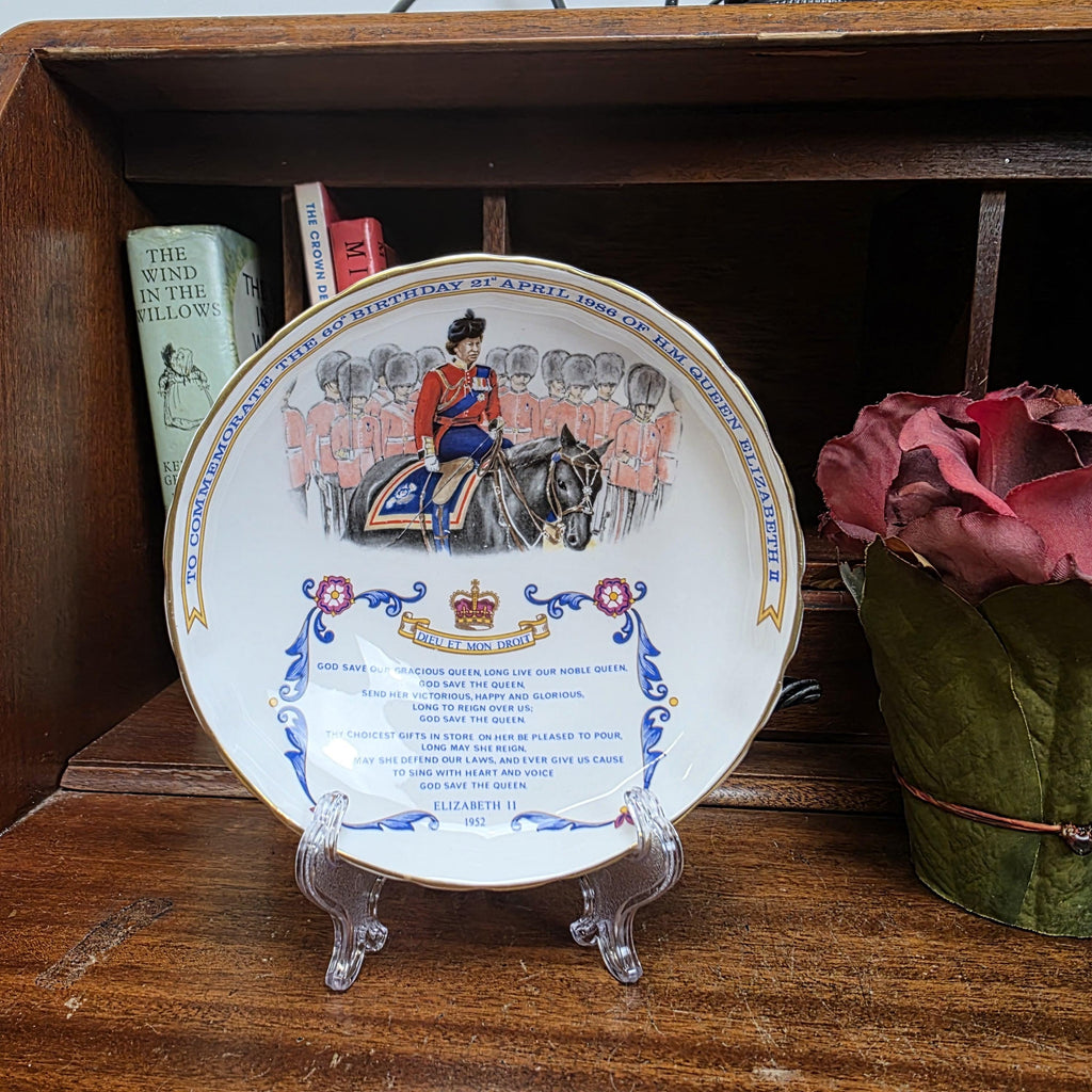 Aynsley Royal Dish Fine Bone China Queen Elizabeth II 60th Birthday England 1986 Collectible