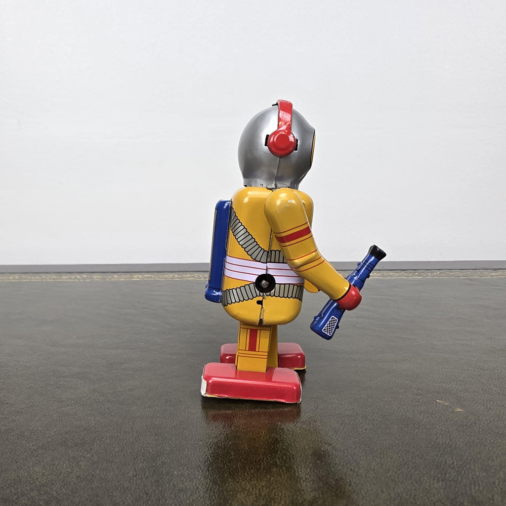 Vintage Wind Up Robot MS297 Yellow Tin Toy | Boxed Collectible Space Figure | 1980s China