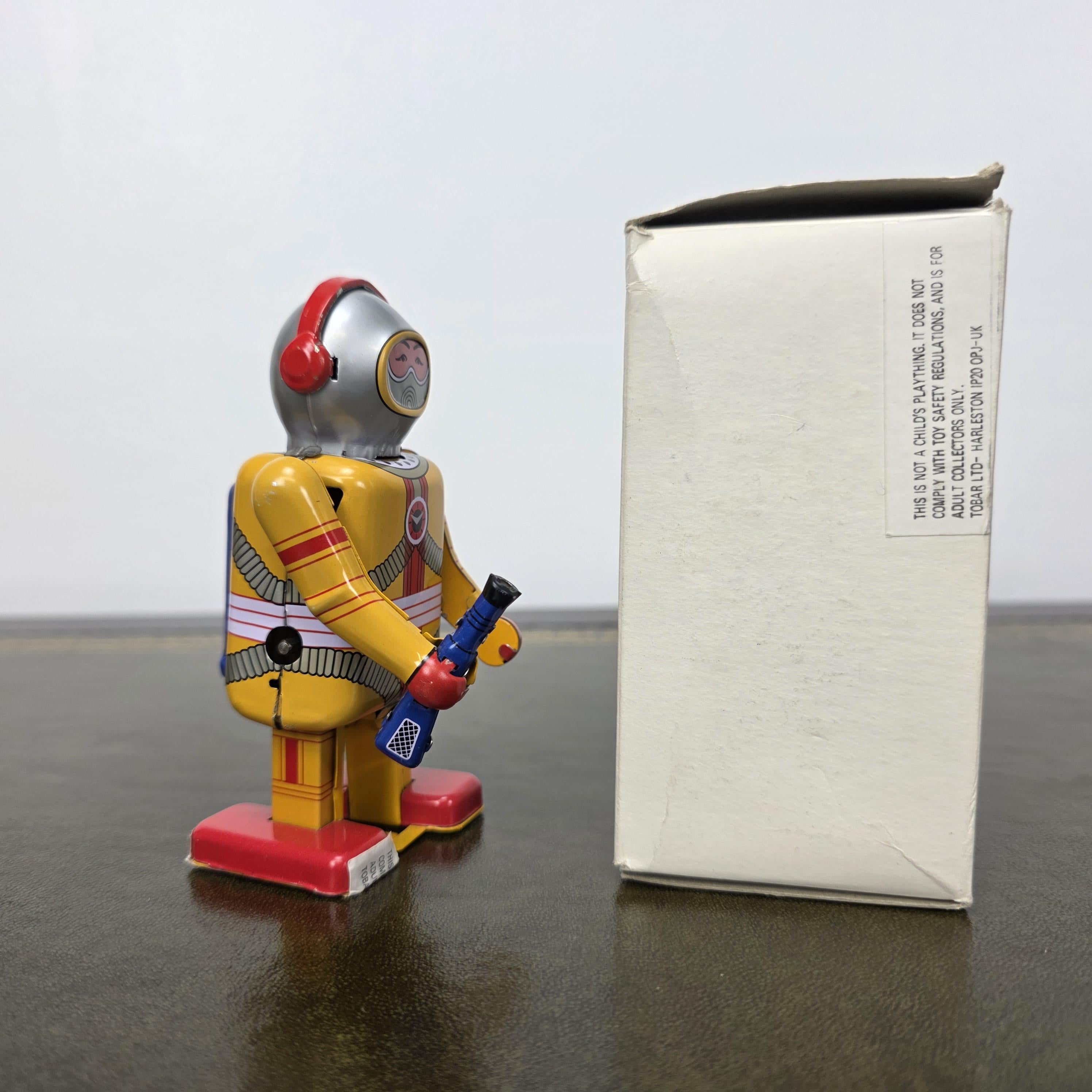 Vintage Wind Up Robot MS297 Yellow Tin Toy | Boxed Collectible Space Figure | 1980s China