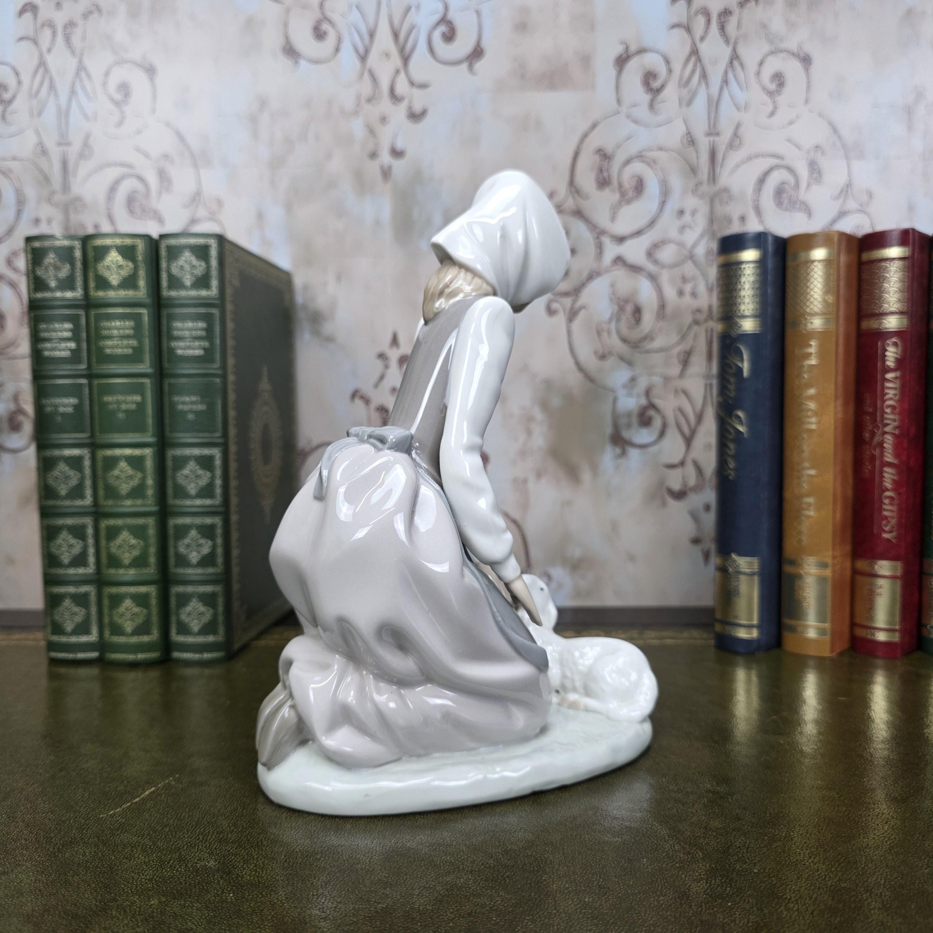 Nao by Lladro Girl with Lamb Porcelain Figurine | Spanish Vintage Collectible Sculpture Pastoral Scene