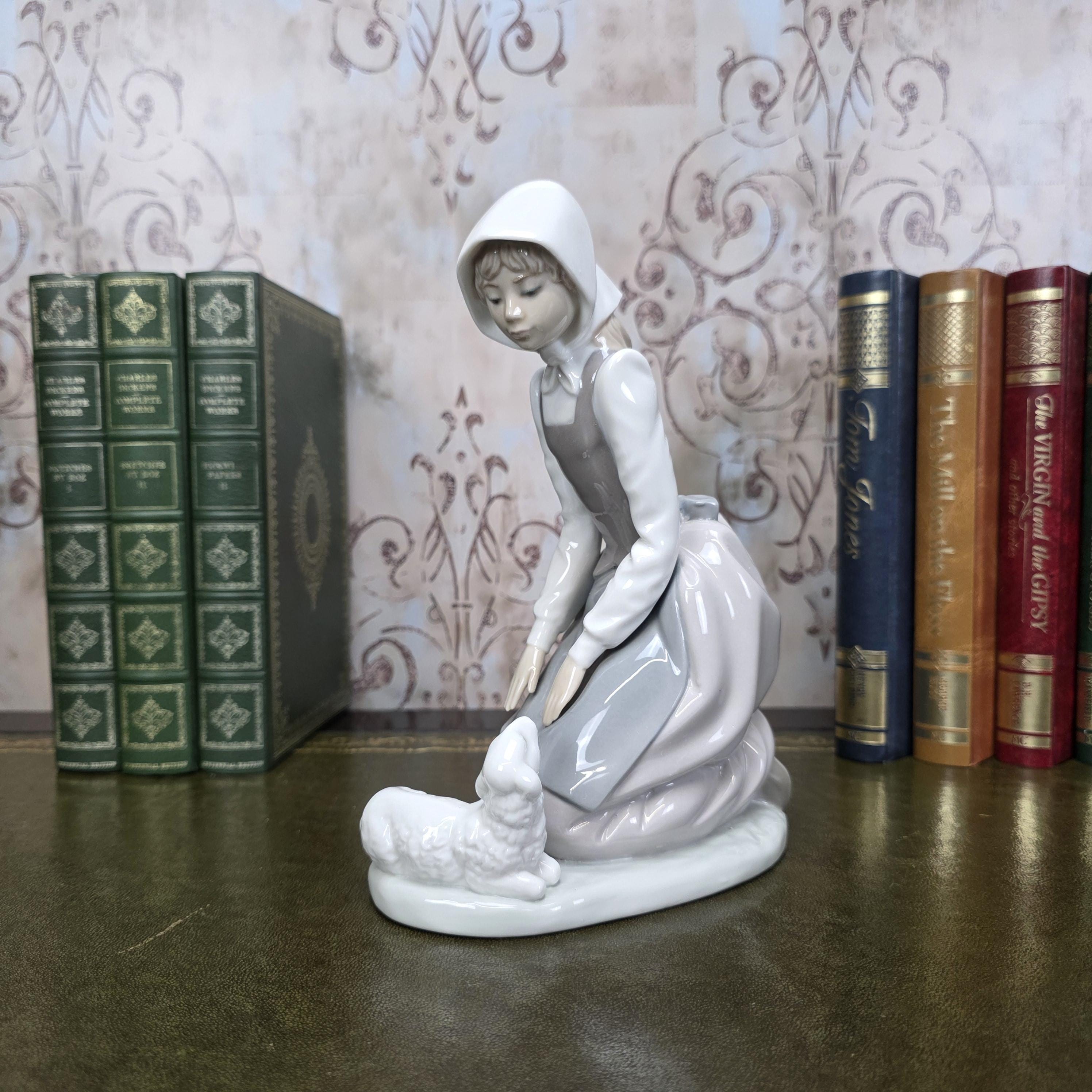 Nao by Lladro Girl with Lamb Porcelain Figurine | Spanish Vintage Collectible Sculpture Pastoral Scene