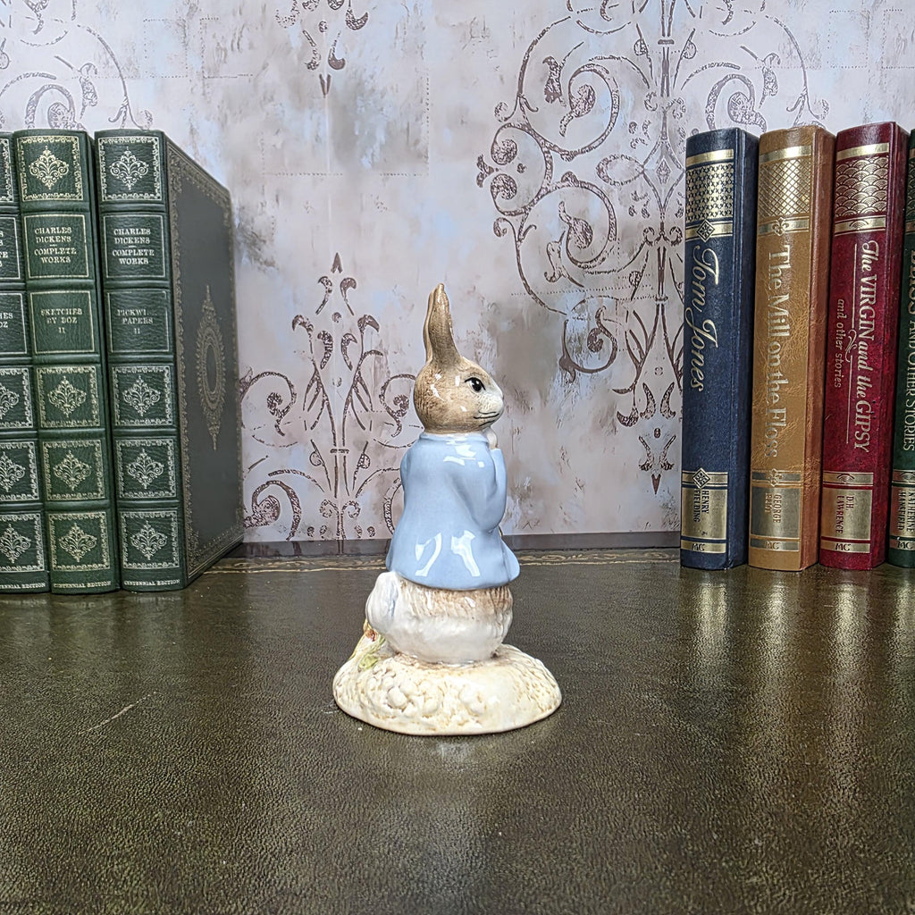 Royal Albert Beatrix Potter Peter Rabbit Figurine | Red Pocket Handkerchief 1990 England Nursery Decor