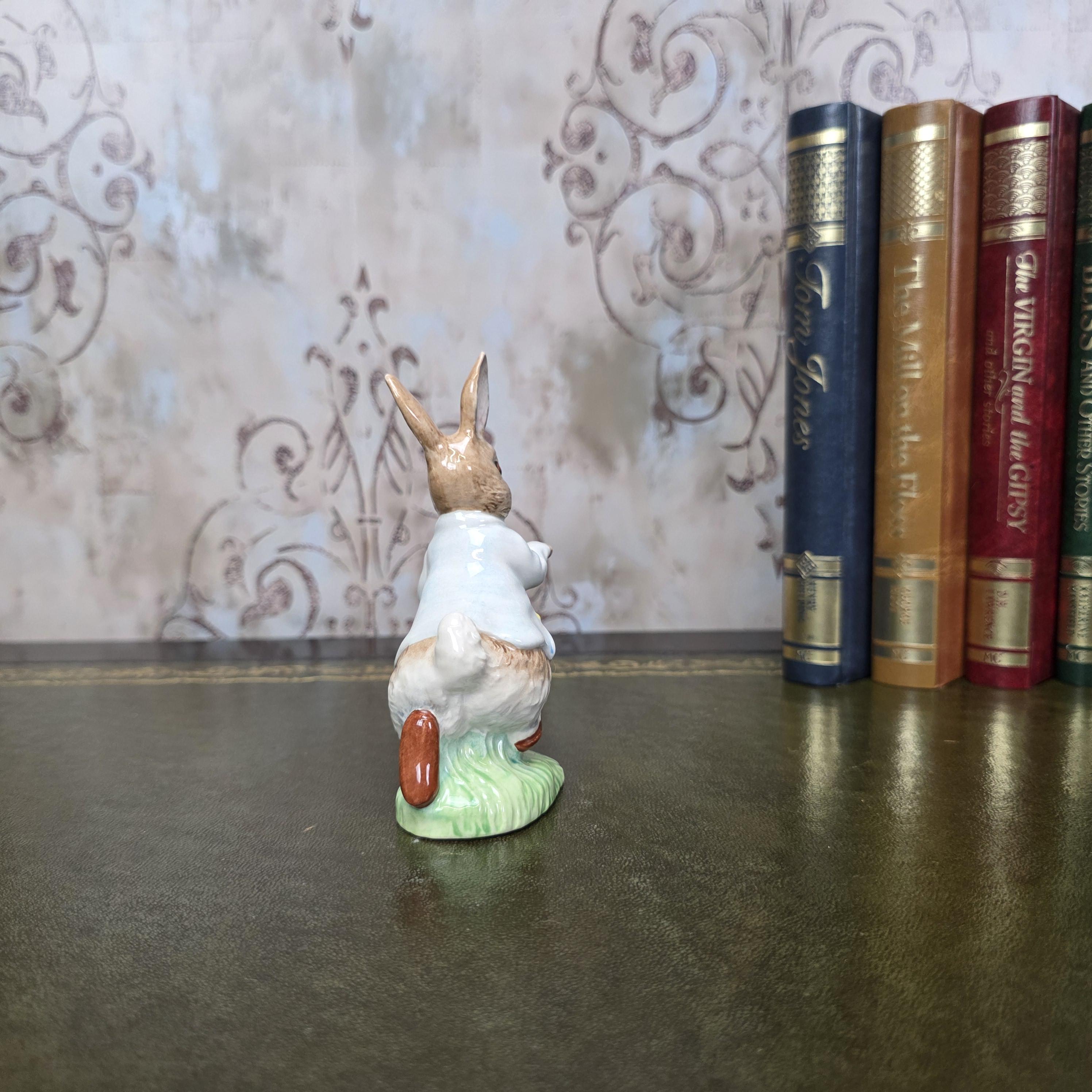 Beatrix Potter Peter Rabbit Figurine Royal Albert | 1989 English Bone China | Boxed Porcelain Figure