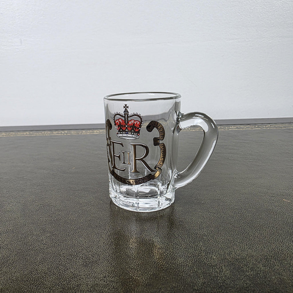 Vintage Queen Elizabeth II Silver Jubilee Glass Mug 1977 Commemorative Espresso Cup 1952-1977