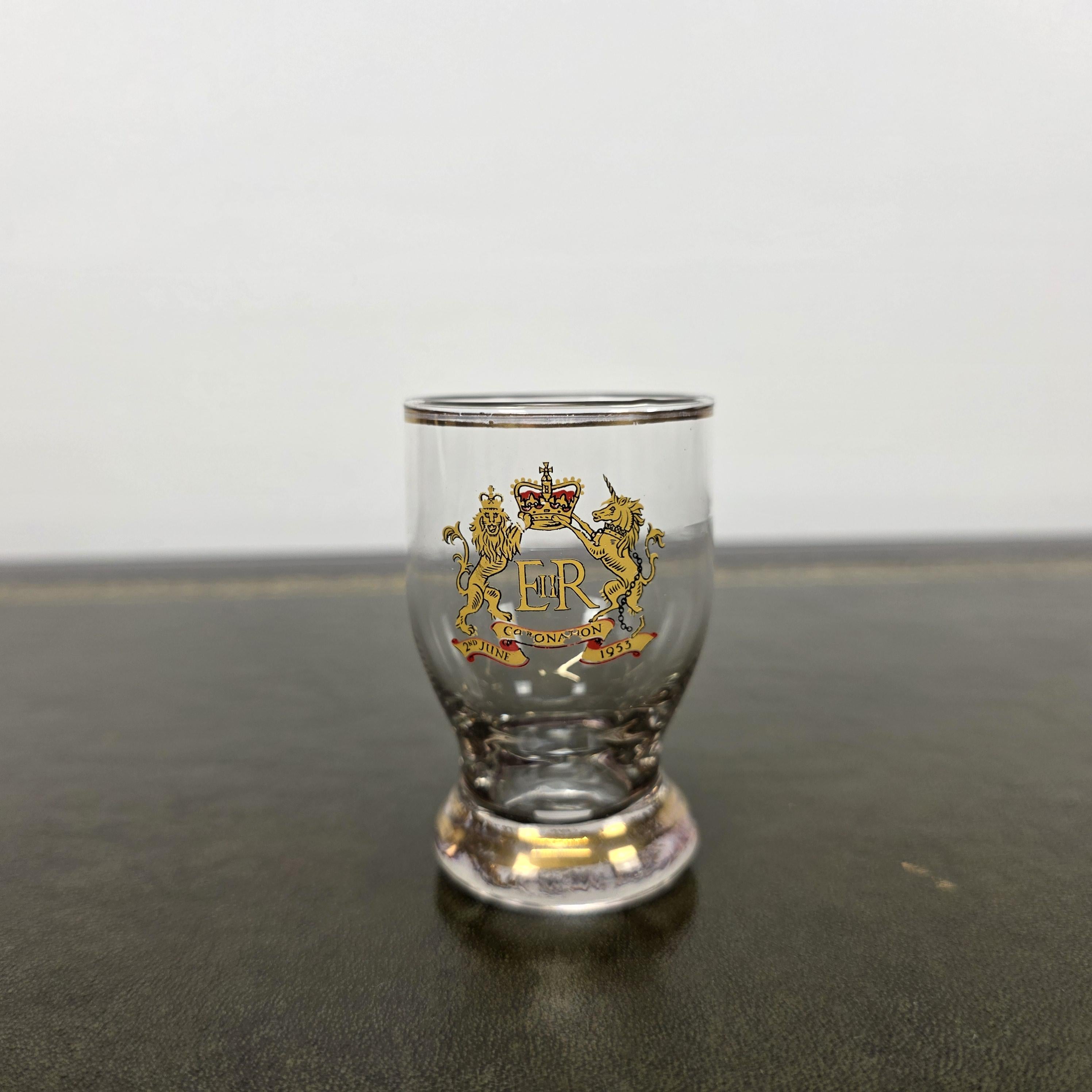 Royal Family 1953 Coronation Shot Glass EII R Lion Unicorn Crest 2nd June Souvenir