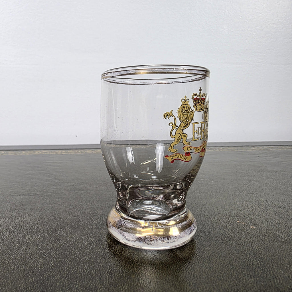 Royal Family 1953 Coronation Shot Glass EII R Lion Unicorn Crest 2nd June Souvenir