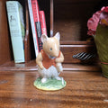 Royal Doulton DBH14 BASIL Brambly Hedge Mouse Figurine 1985 Made in England Bone China