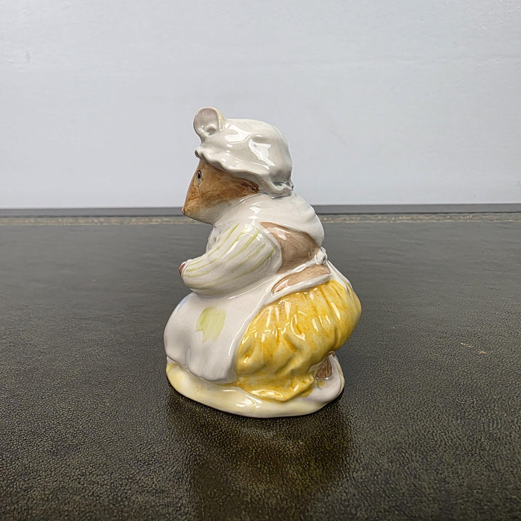 Royal Doulton Brambly Hedge Lily Weaver Mouse Figurine | 1988 Porcelain Collectible
