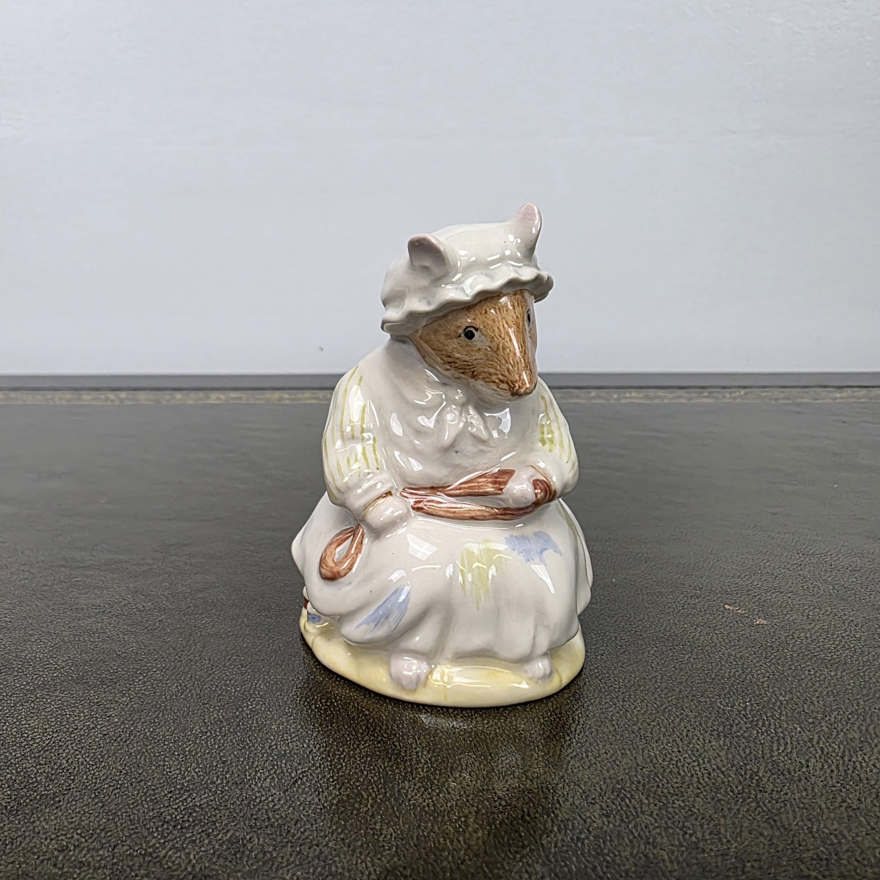 Royal Doulton Brambly Hedge Lily Weaver Mouse Figurine | 1988 Porcelain Collectible