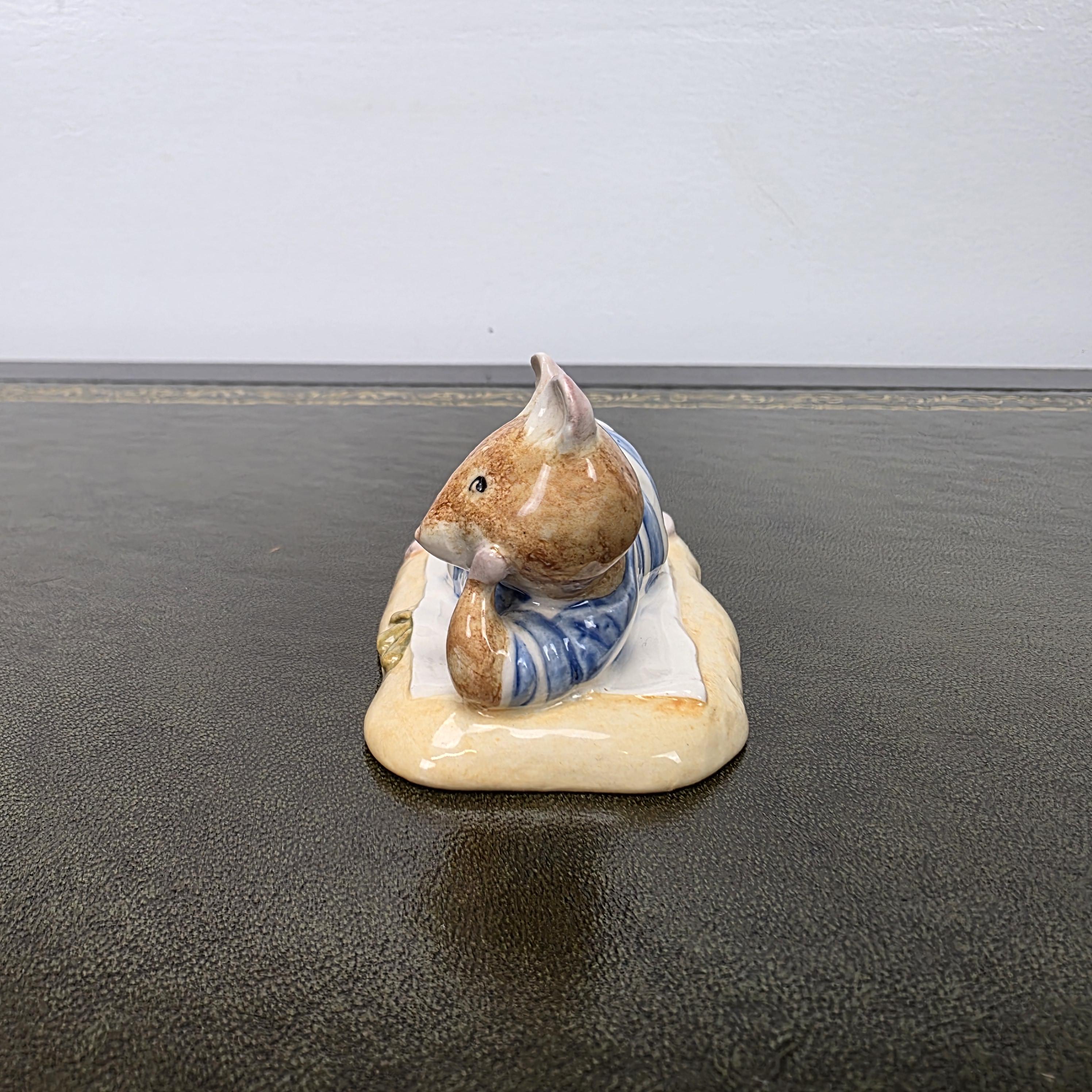 Royal Doulton Brambly Hedge Mr Saltapple Figurine DBH24 1992 England Mouse Porcelain Figure Collectible