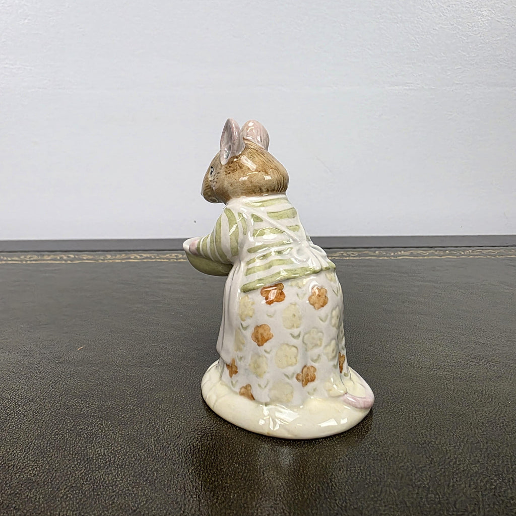 Royal Doulton Brambly Hedge Figurine Mrs Toadflax DBH11 1985 Bone China Figure Collection Mouse