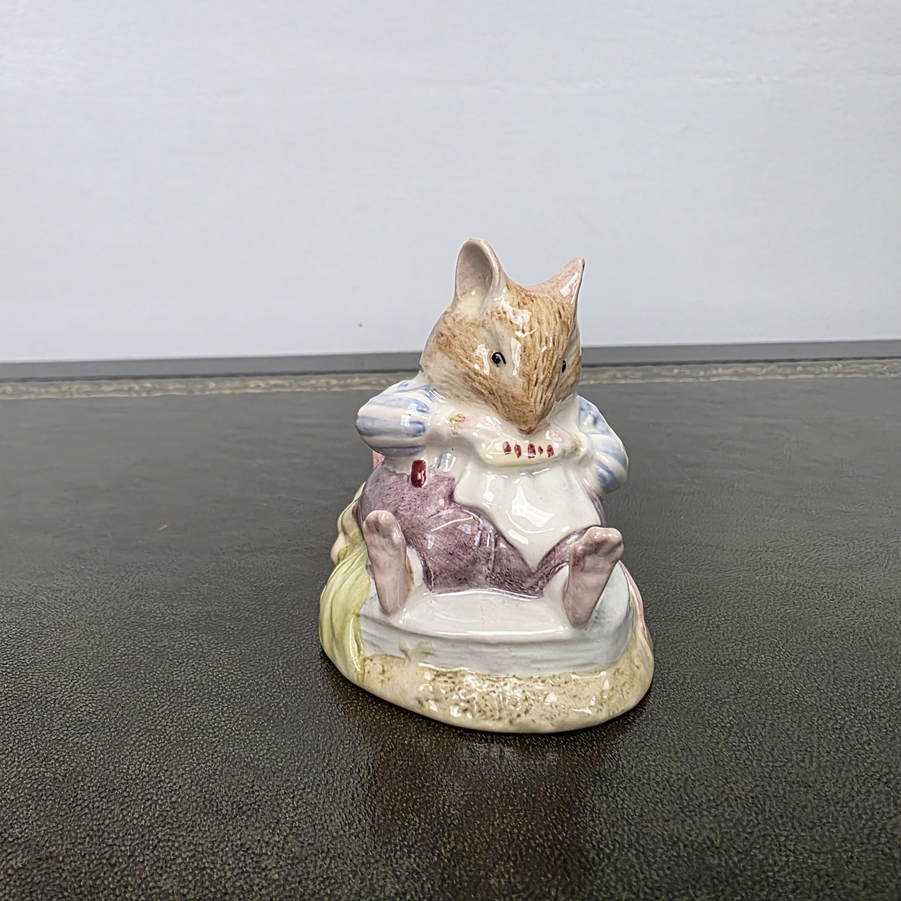 Royal Doulton Brambly Hedge Figurine Mr Toadflax DBH10 1983 Bone China Figure Mouse Ornament
