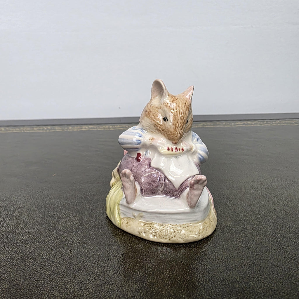 Royal Doulton Brambly Hedge Figurine Mr Toadflax DBH10 1983 Bone China Figure Mouse Ornament
