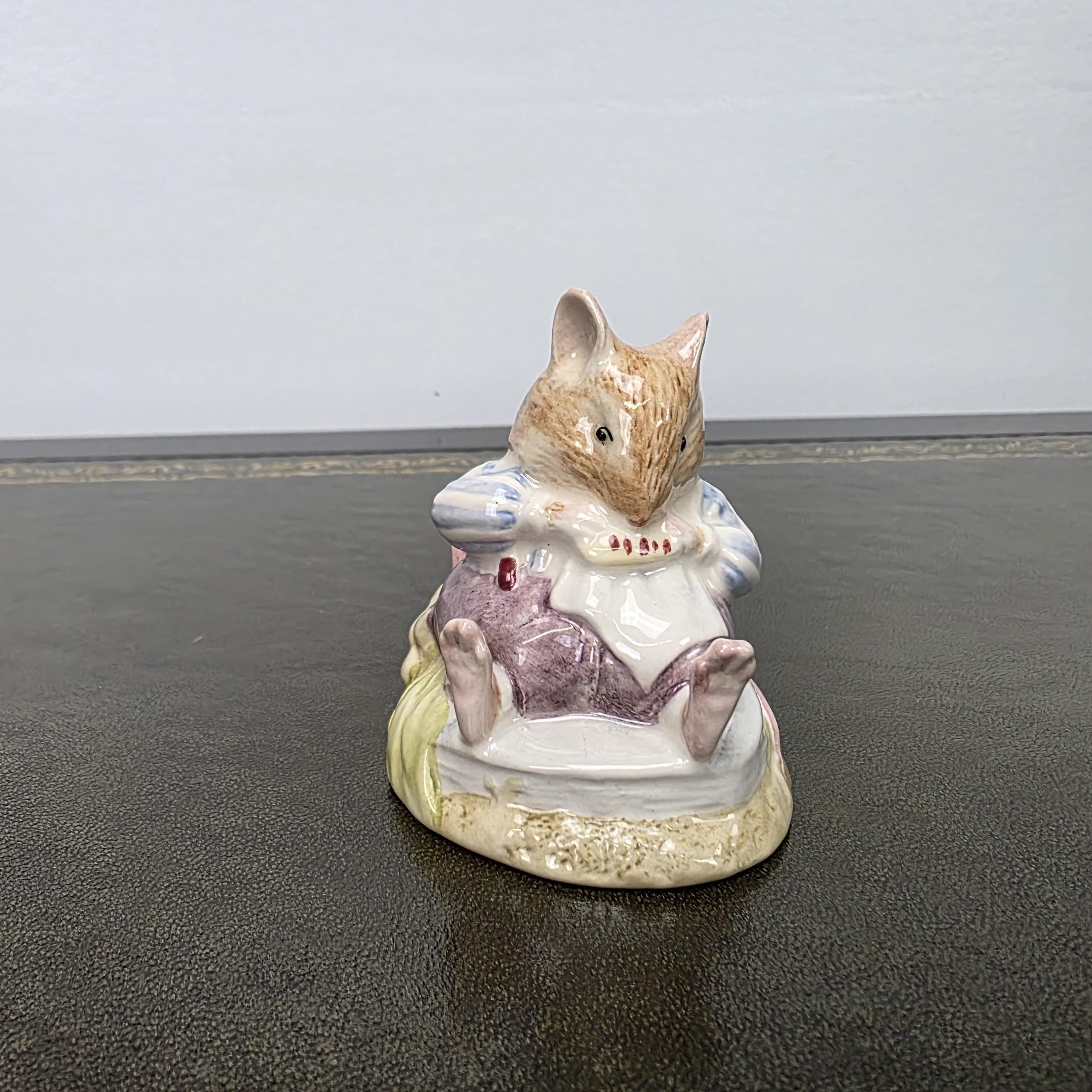 Royal Doulton Brambly Hedge Figurine Mr Toadflax DBH10 1983 Bone China Figure Mouse Ornament