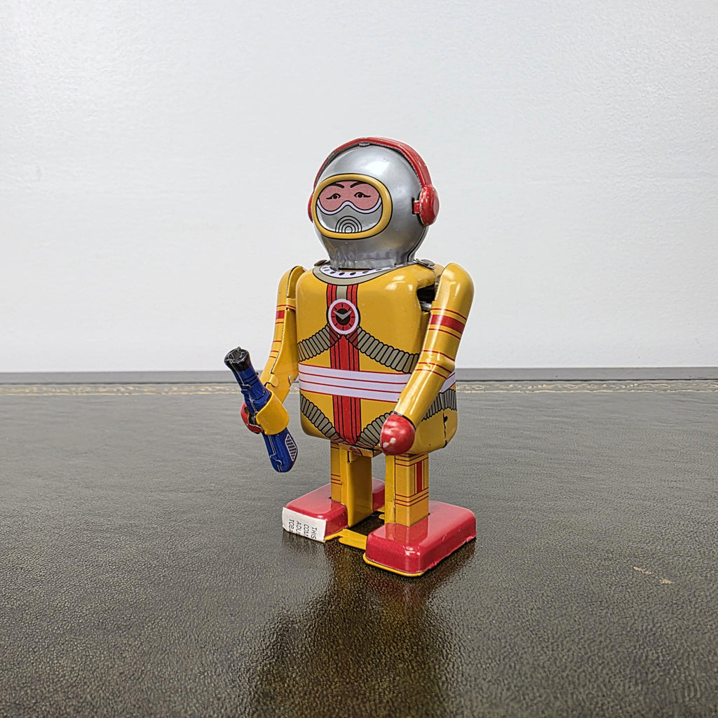 Vintage Wind Up Robot MS297 Yellow Tin Toy | Boxed Collectible Space Figure | 1980s China