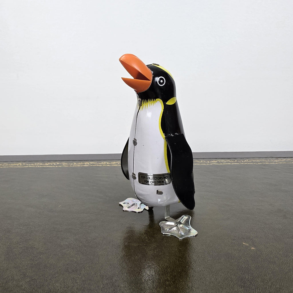 Vintage Wind Up Penguin Tin Toy | Boxed Collectable Display Piece | Made in China 1980s
