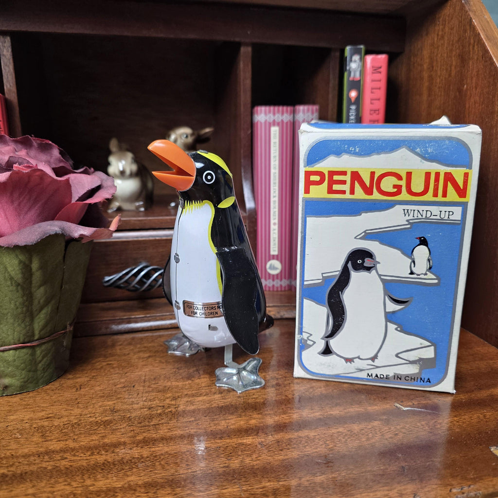 Vintage Wind Up Penguin Tin Toy | Boxed Collectable Display Piece | Made in China 1980s