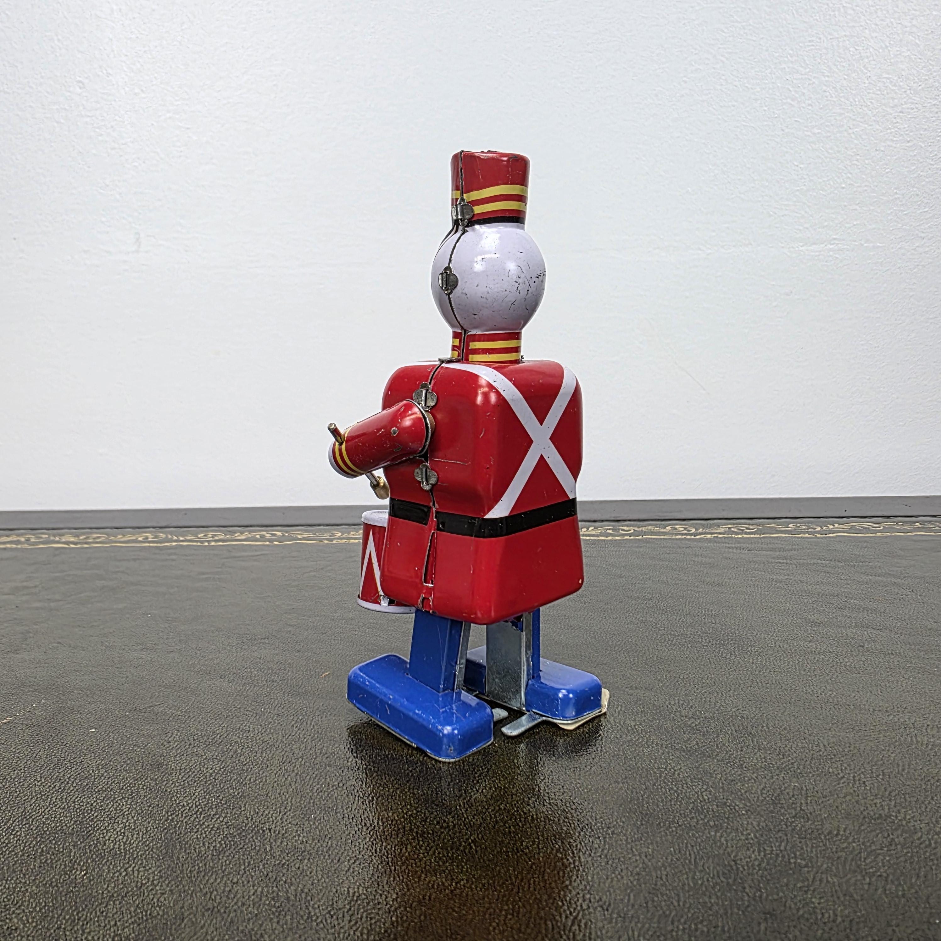 MS 250 Wind Up Robot Drummer Tin Toy | Collectable Mechanical Figure | Boxed Vintage Decor