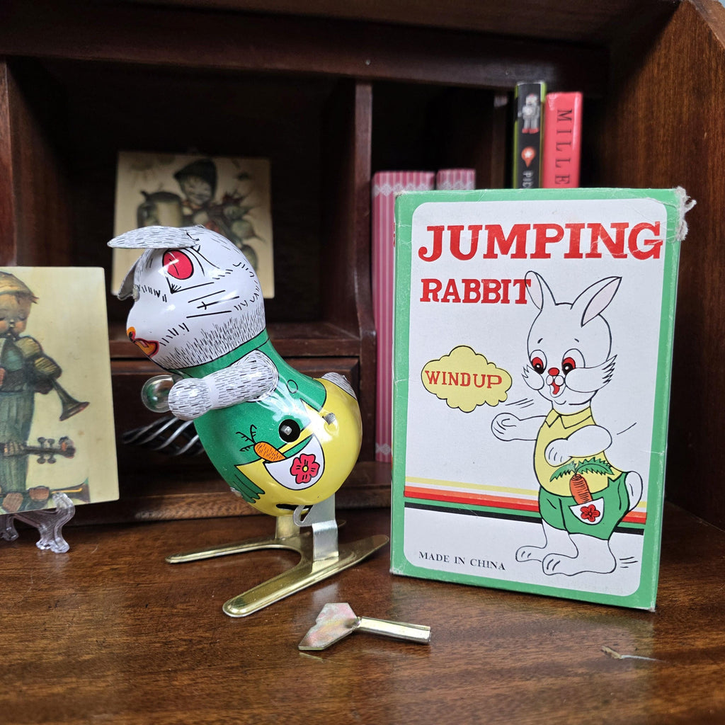 Spring Feet Mechanism| Vintage Wind Up Jumping Rabbit Tin Toy | Boxed Clockwork Collectable