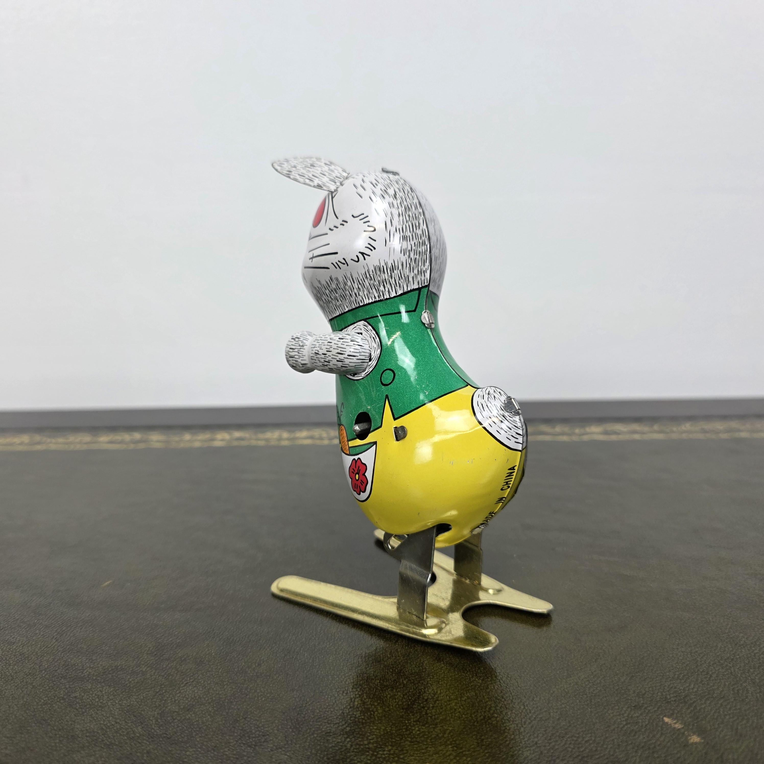 Spring Feet Mechanism| Vintage Wind Up Jumping Rabbit Tin Toy | Boxed Clockwork Collectable