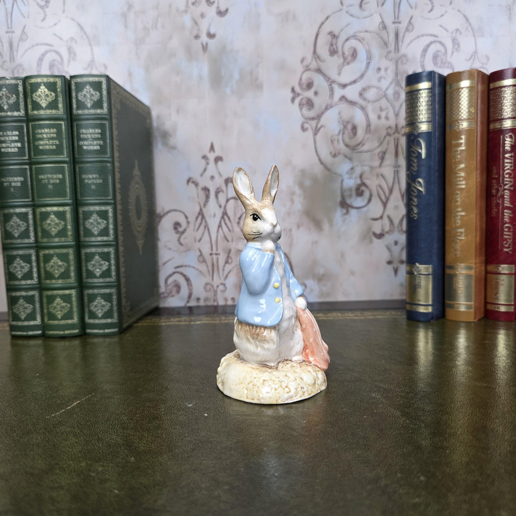 Royal Albert Beatrix Potter Peter Rabbit Figurine | Red Pocket Handkerchief 1990 England Nursery Decor