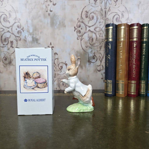 Beatrix Potter Peter Rabbit Figurine Royal Albert | 1989 English Bone China | Boxed Porcelain Figure