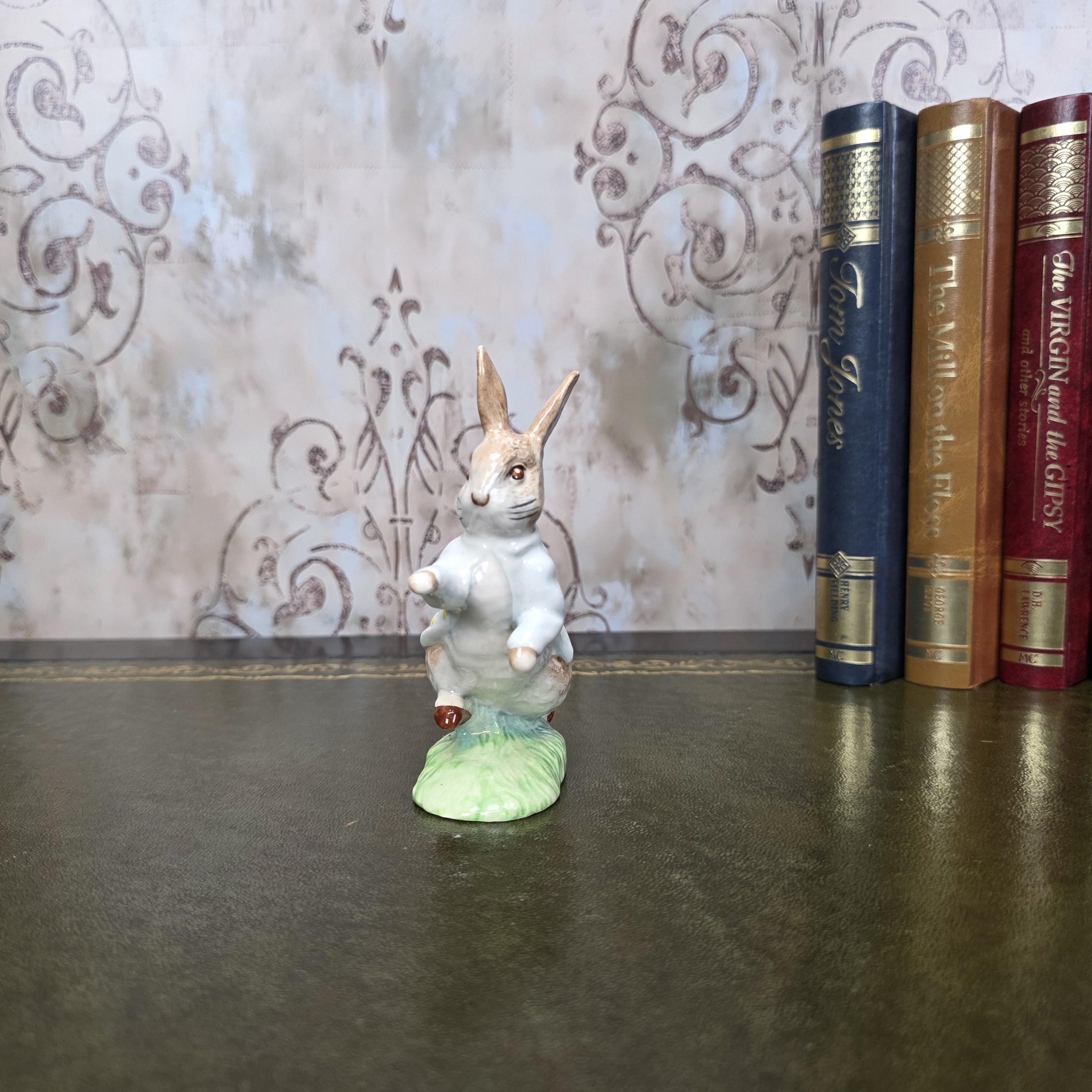 Beatrix Potter Peter Rabbit Figurine Royal Albert | 1989 English Bone China | Boxed Porcelain Figure