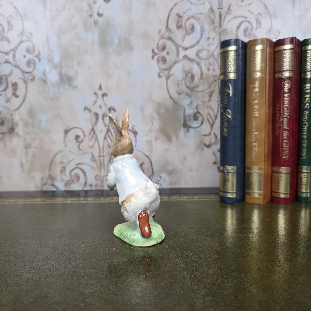 Beatrix Potter Peter Rabbit Figurine Royal Albert | 1989 English Bone China | Boxed Porcelain Figure