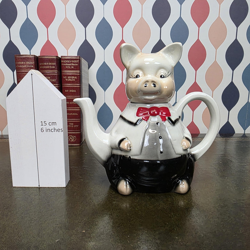 Tony Wood Staffordshire Pig Figural Teapot Master Piggy Character Teapot Collectible English Novelty Teaware