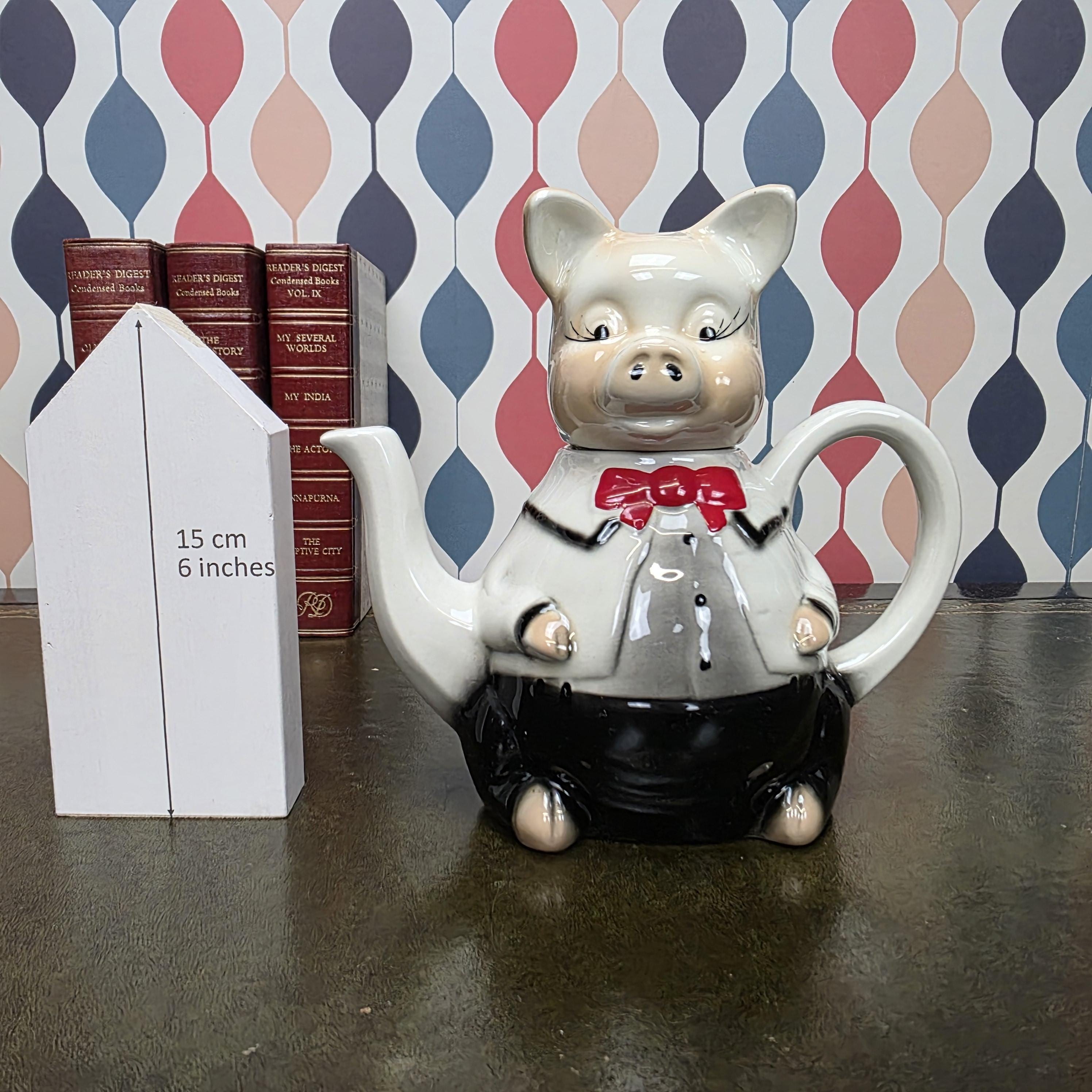 Tony Wood Staffordshire Pig Figural Teapot Master Piggy Character Teapot Collectible English Novelty Teaware