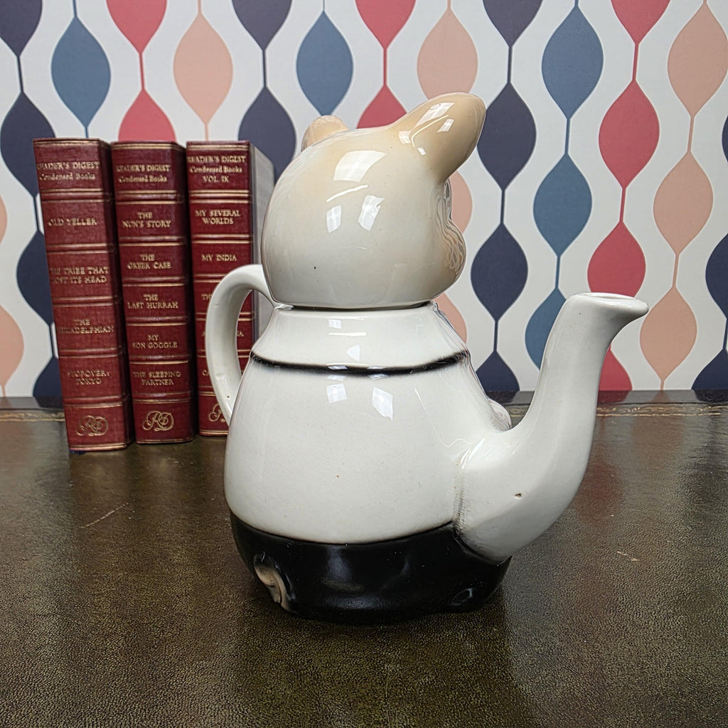 Tony Wood Staffordshire Pig Figural Teapot Master Piggy Character Teapot Collectible English Novelty Teaware