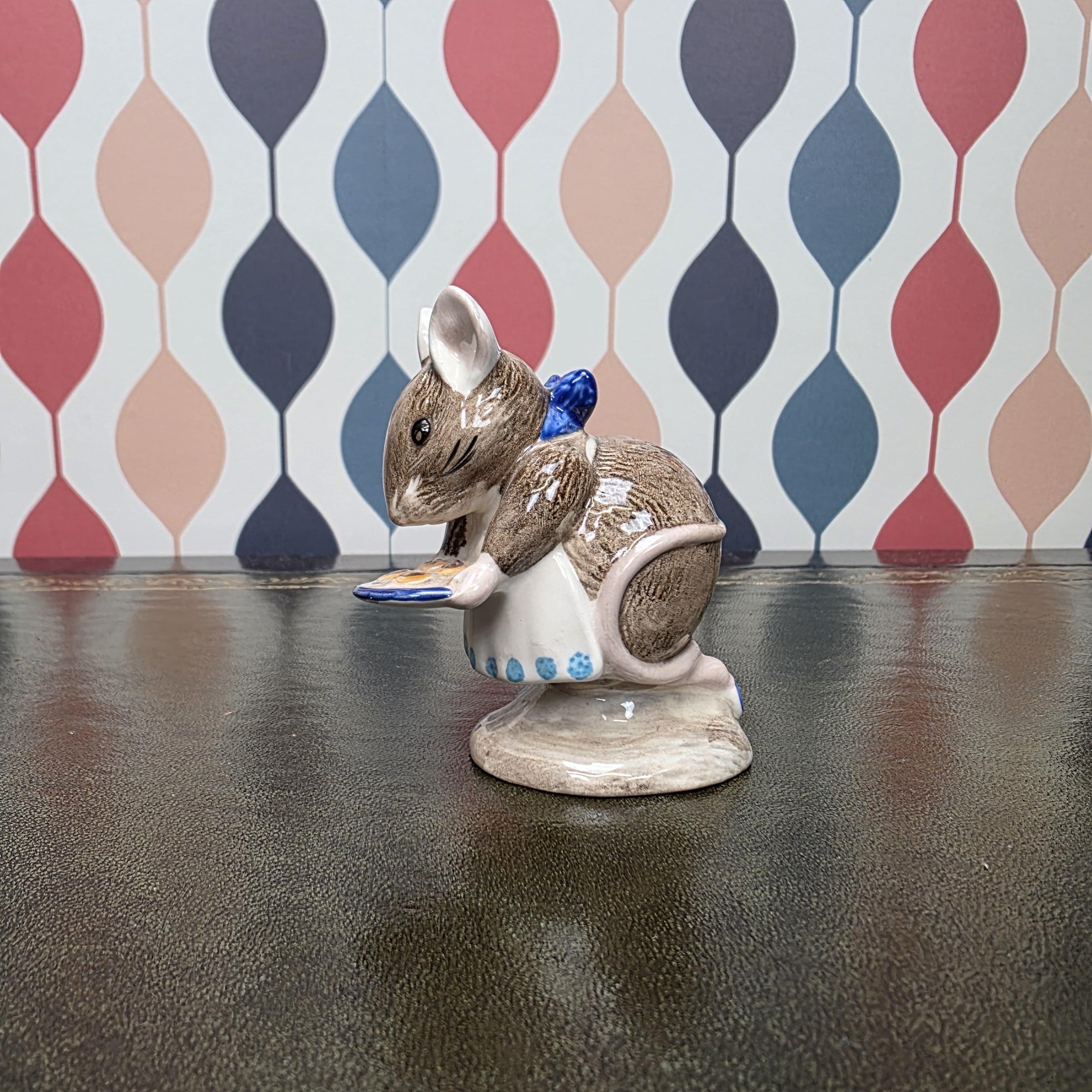 Royal Albert Appley Dapply Figurine Beatrix Potter Mouse Baking Character Collectible English Ceramic Figure