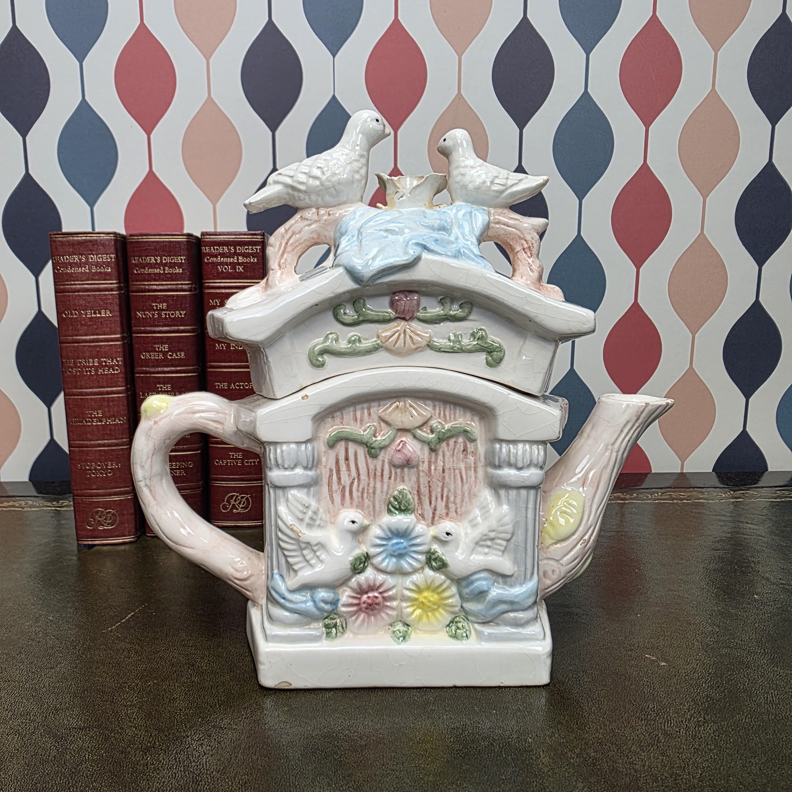 Vintage Bird Ceramic Cottage Dove Figurine Novelty Tea Pot Collectible Teaware Cottagecore Kitchen Decor