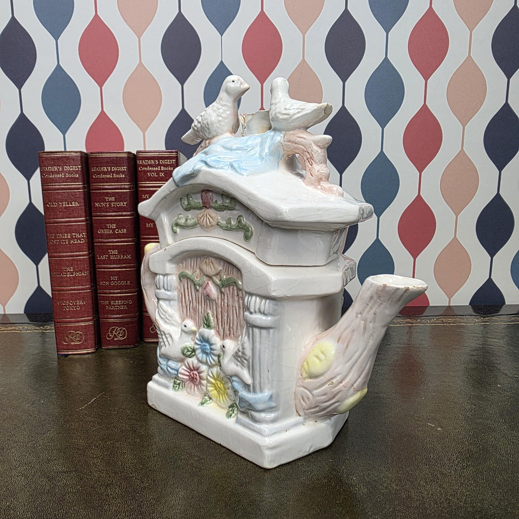 Vintage Bird Ceramic Cottage Dove Figurine Novelty Tea Pot Collectible Teaware Cottagecore Kitchen Decor