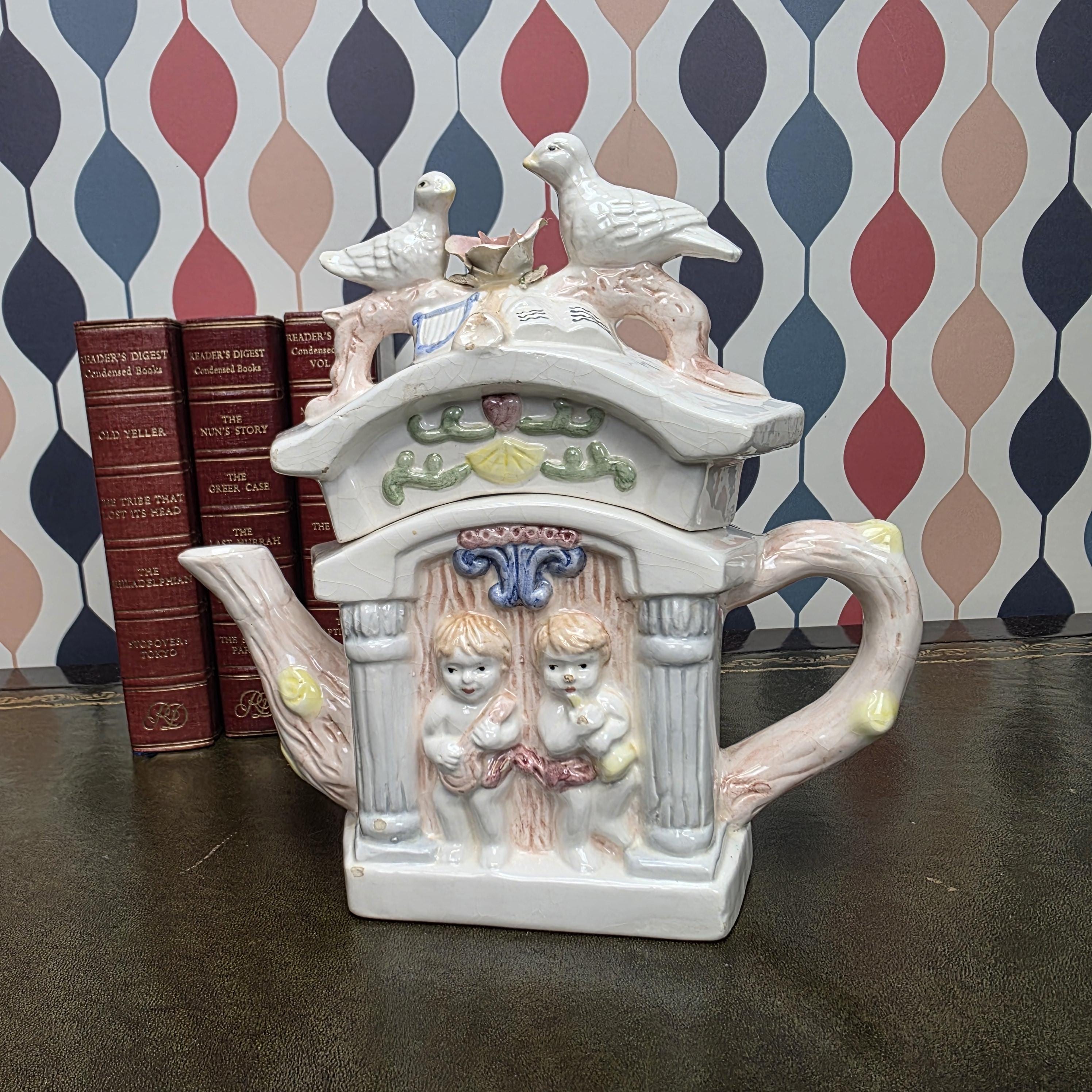 Vintage Bird Ceramic Cottage Dove Figurine Novelty Tea Pot Collectible Teaware Cottagecore Kitchen Decor