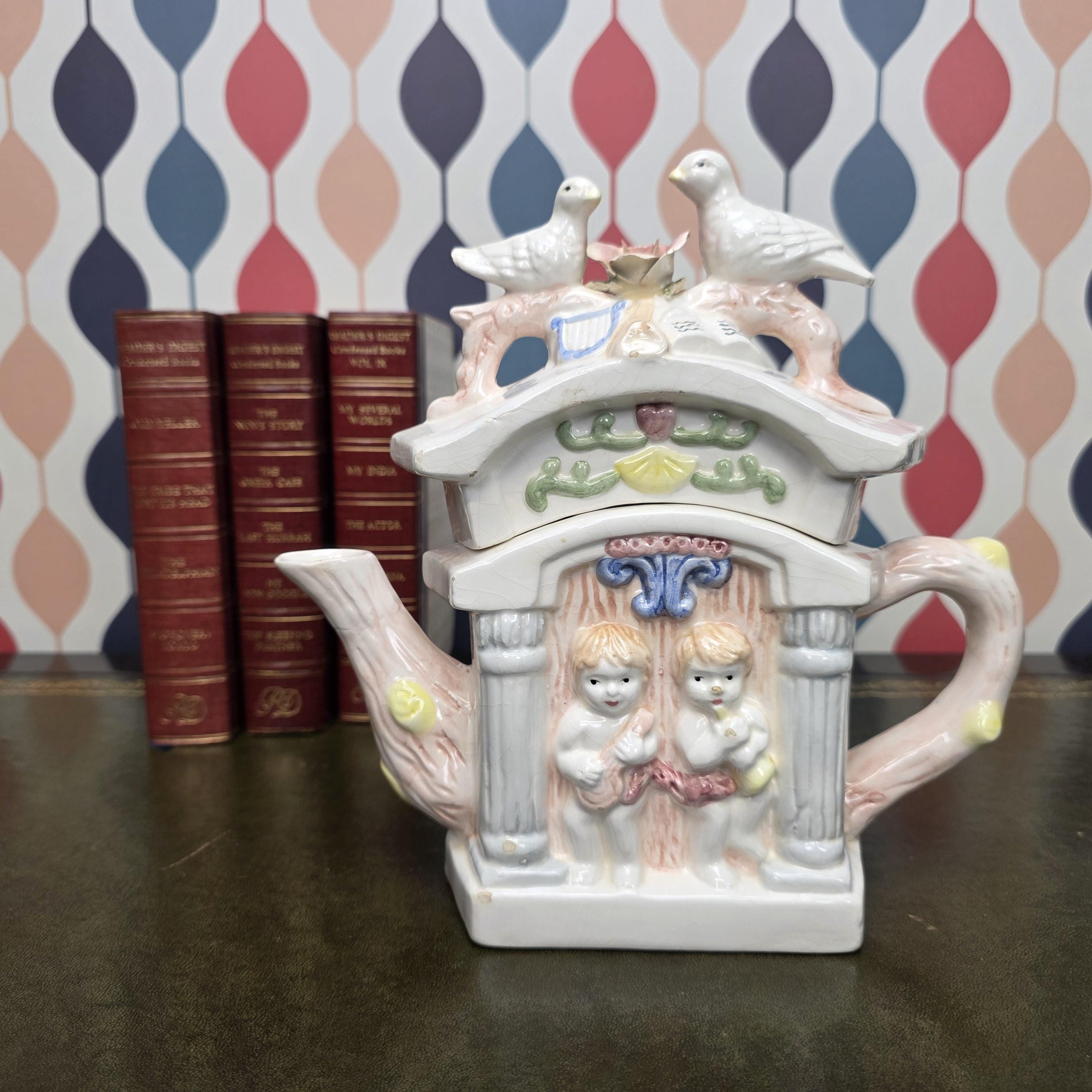 Vintage Bird Ceramic Cottage Dove Figurine Novelty Tea Pot Collectible Teaware Cottagecore Kitchen Decor