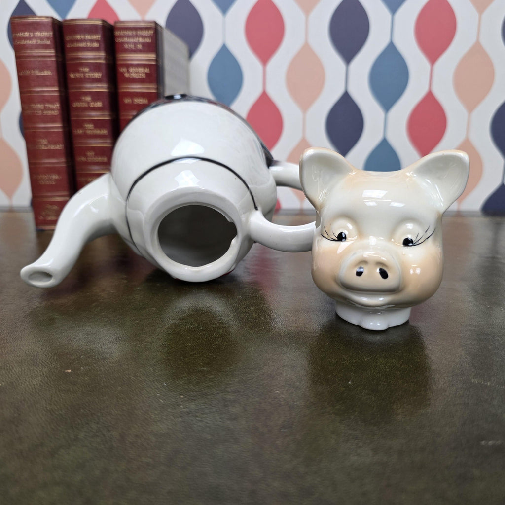 Tony Wood Staffordshire Pig Figural Teapot Master Piggy Character Teapot Collectible English Novelty Teaware