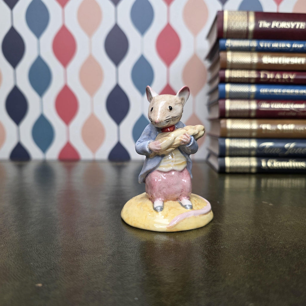 Beswick Beatrix Potter Johnny Town Mouse Figurine Eating Corn Royal Doulton Collectible Character Figure