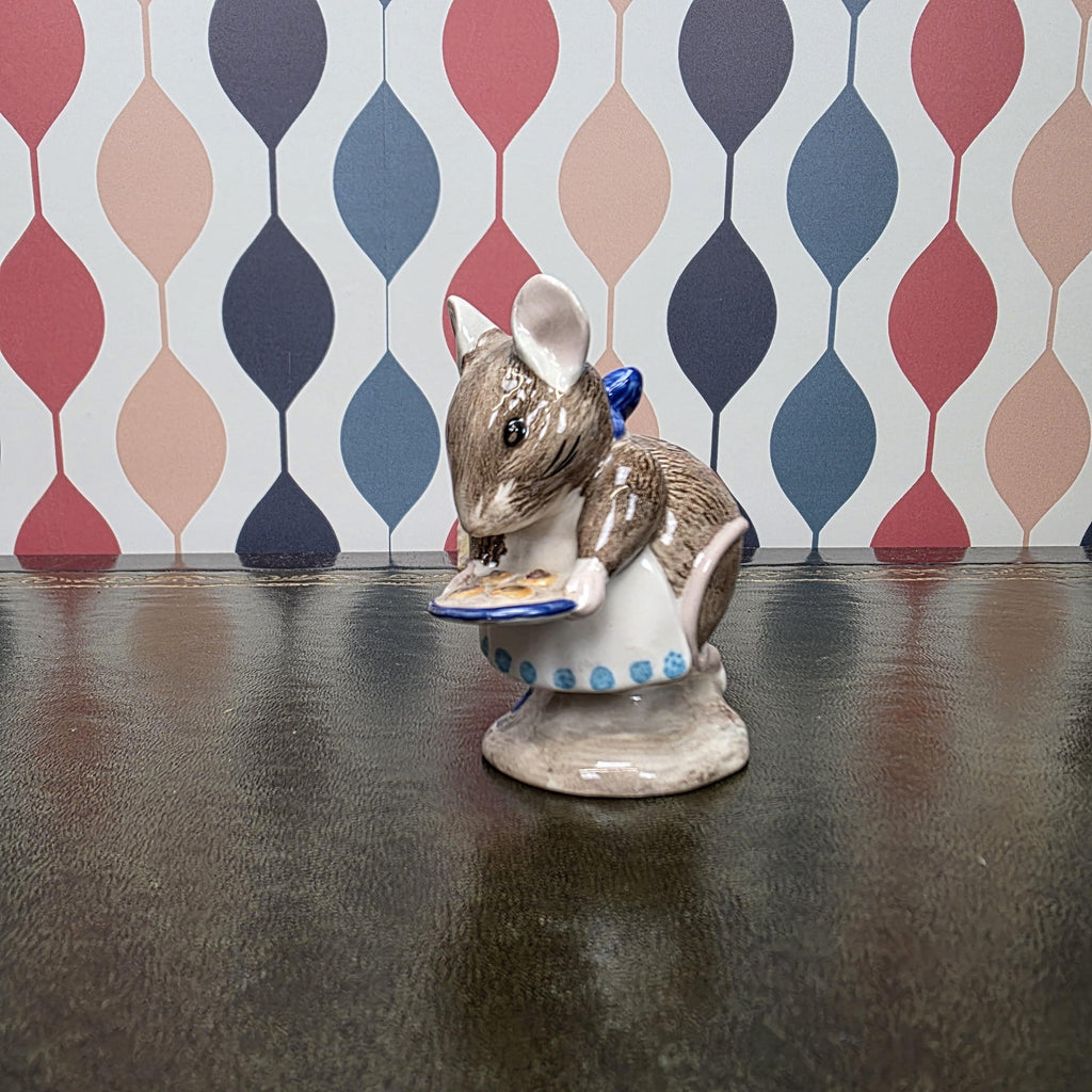 Royal Albert Appley Dapply Figurine Beatrix Potter Mouse Baking Character Collectible English Ceramic Figure