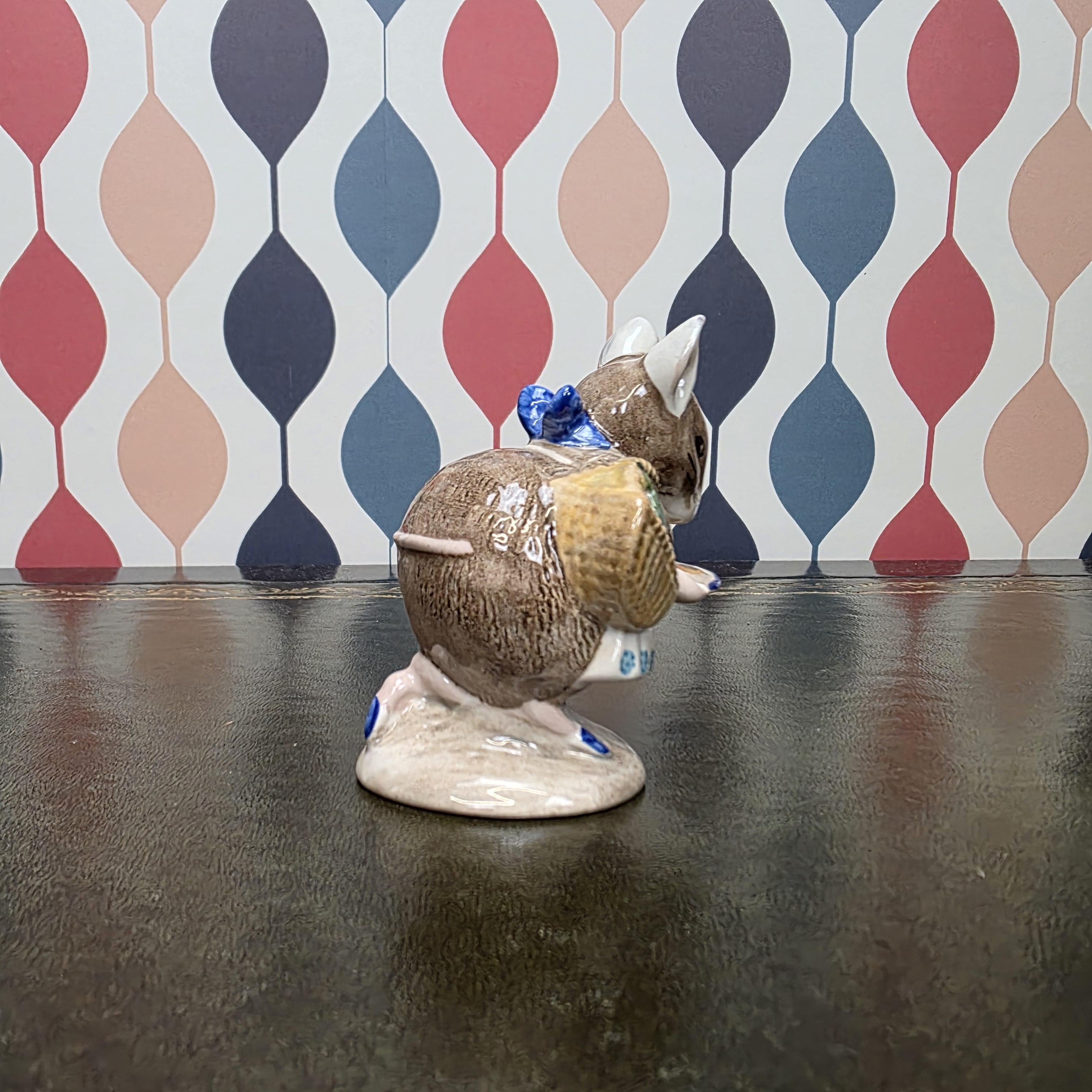 Royal Albert Appley Dapply Figurine Beatrix Potter Mouse Baking Character Collectible English Ceramic Figure