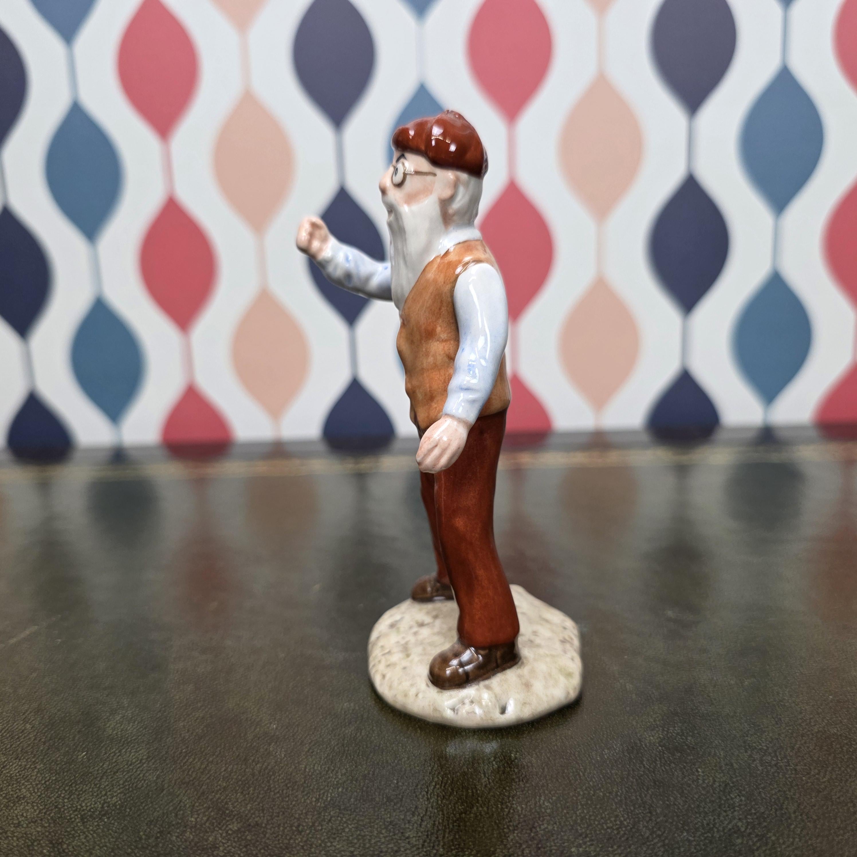 Royal Albert Mr McGregor Figurine Beatrix Potter Story Character Collectible English Ceramic Garden Figure