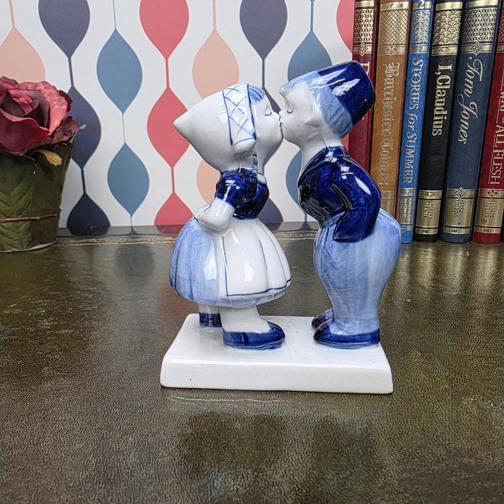 Vintage Delft Blue Kissing Couple Figurine Holland Volendam Hand Painted Dutch Ceramic Statue