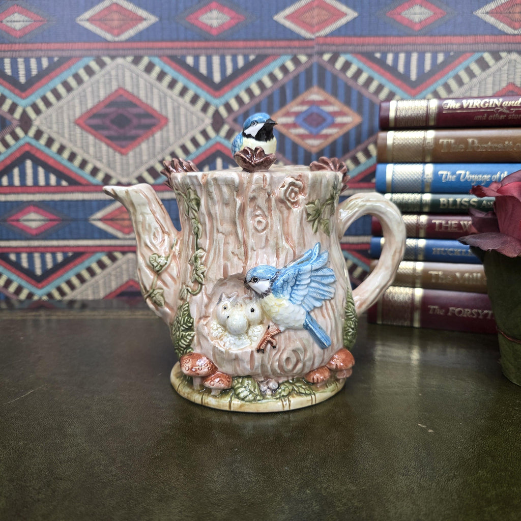 Vintage Leonardo Collection Bird Teapot Decorative Ceramic Woodland Cottagecore Bluebird Teapot Sculpture