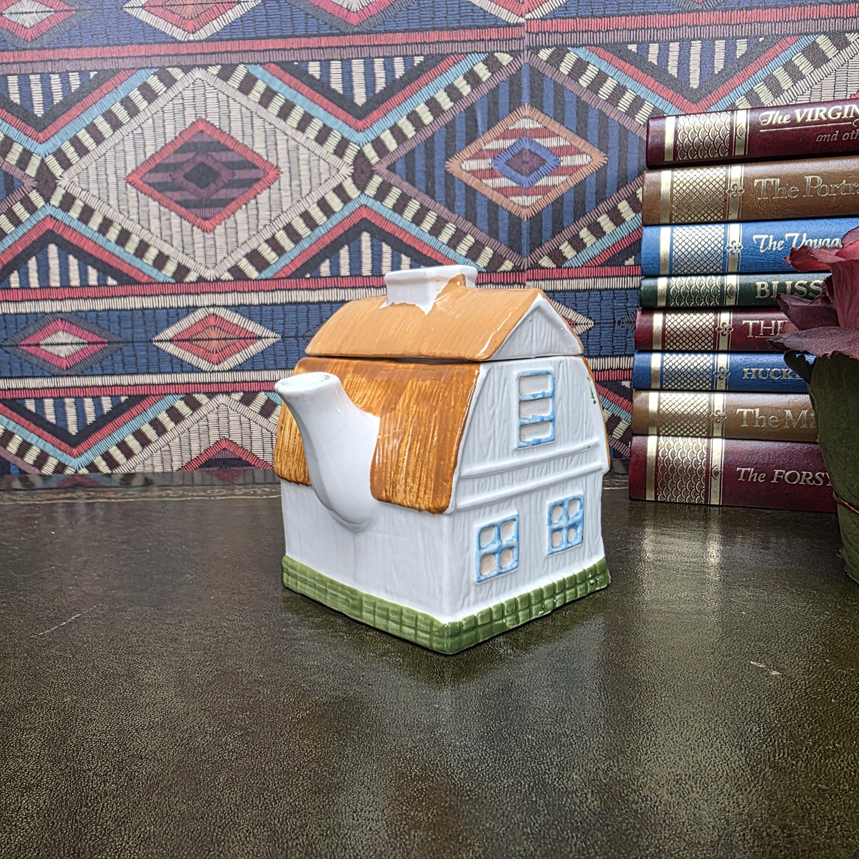 House Shape Ceramic Teapot Vintage Taiwan Cottage Style Novelty Kitchen Collectible Farmhouse Decor