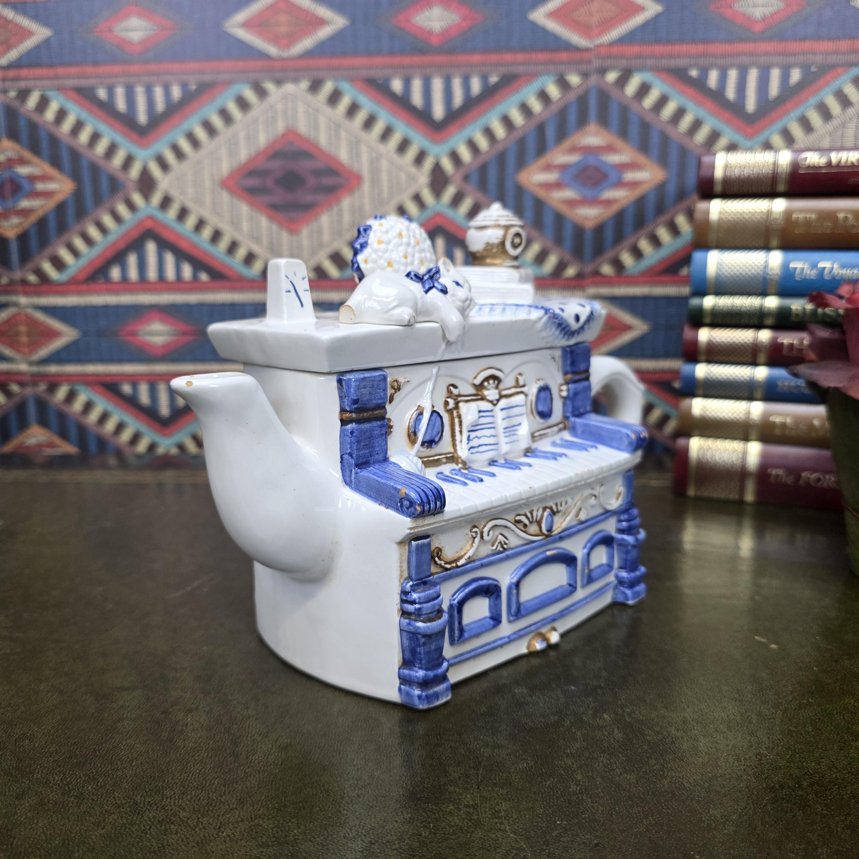 Vintage Ceramic Piano Manor House The Village Collectables Western House Gifts Decorative Teapot Ornament