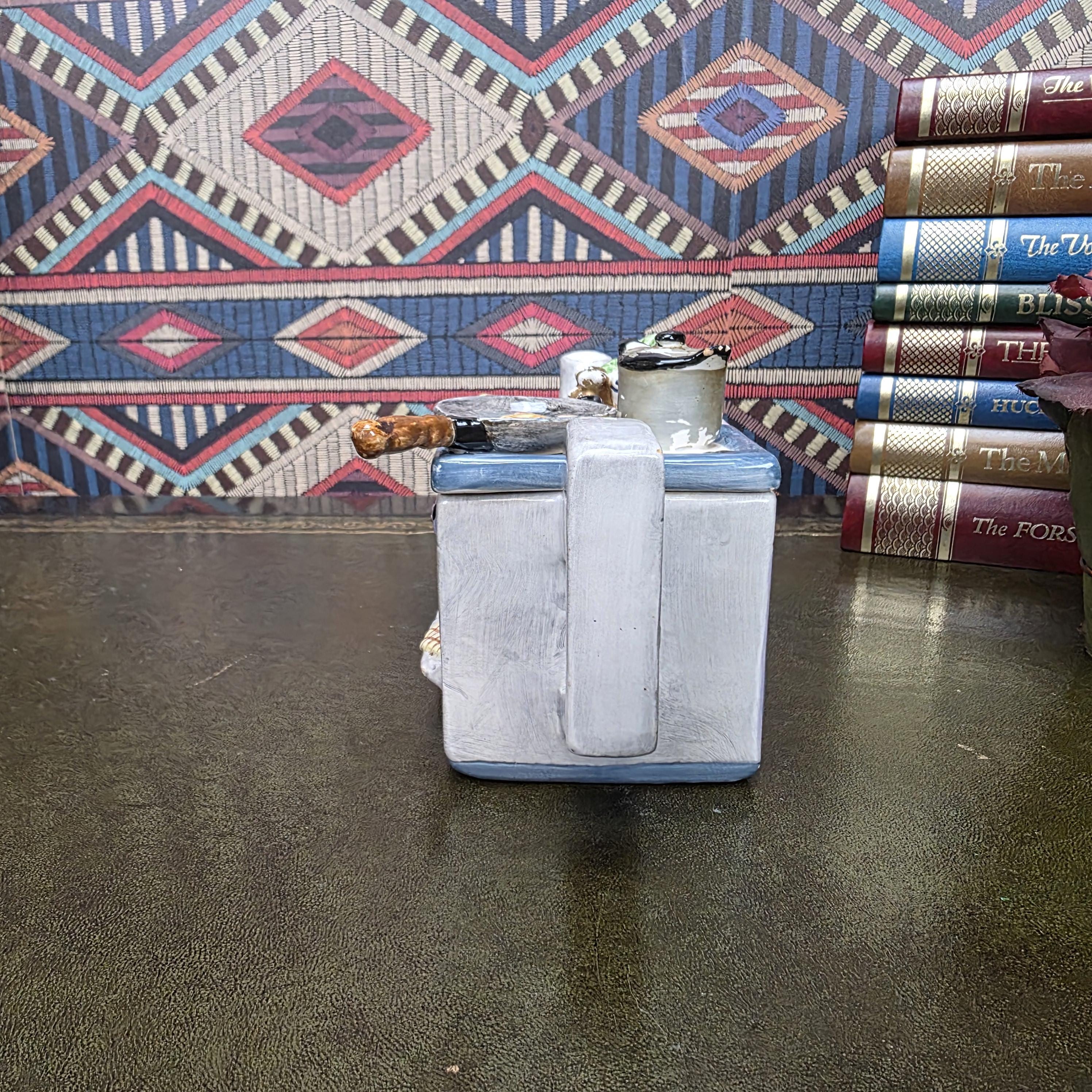 Vintage Novelty Stove Teapot Ceramic Kitchen Scene Teapot Miniature Cooking Range Kettle Decor