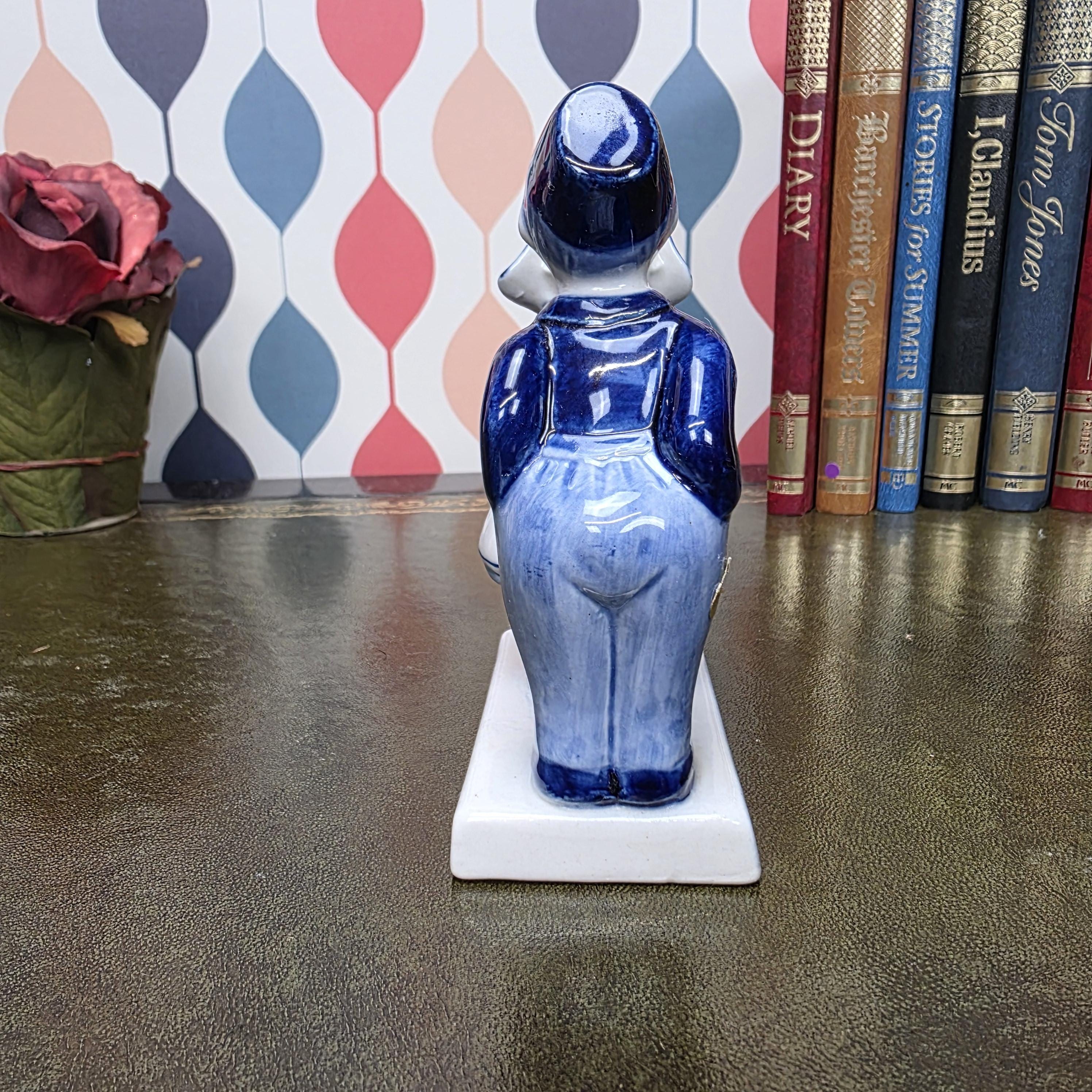 Vintage Delft Blue Kissing Couple Figurine Holland Volendam Hand Painted Dutch Ceramic Statue