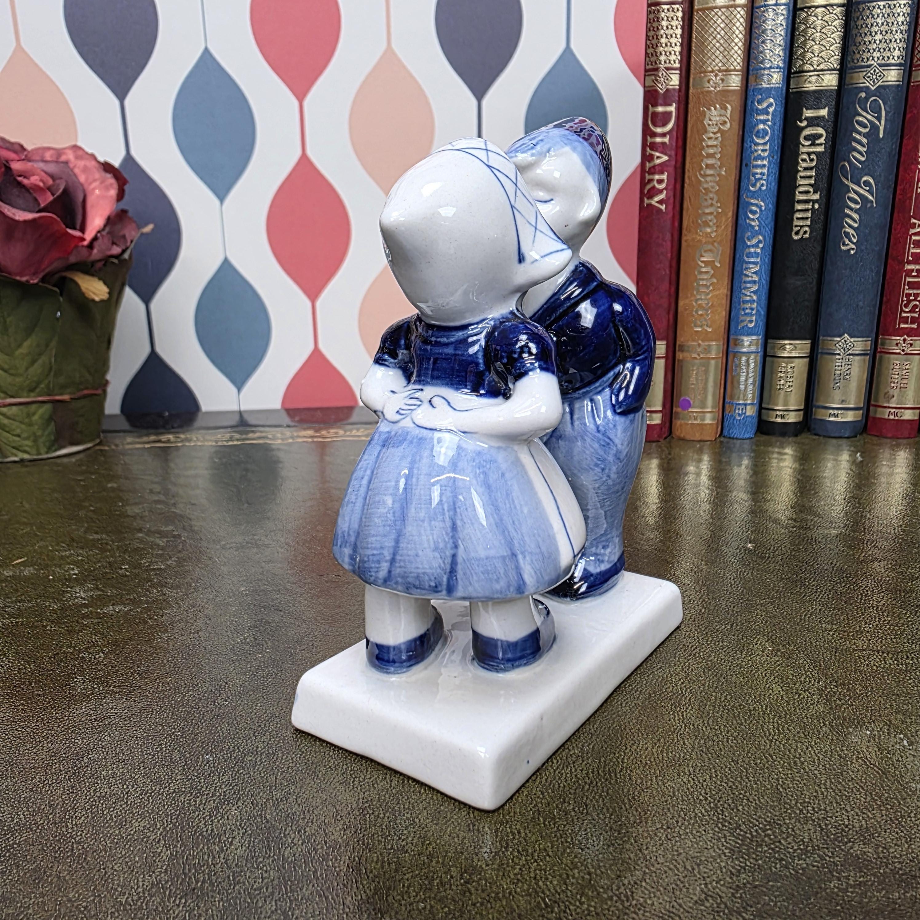 Vintage Delft Blue Kissing Couple Figurine Holland Volendam Hand Painted Dutch Ceramic Statue
